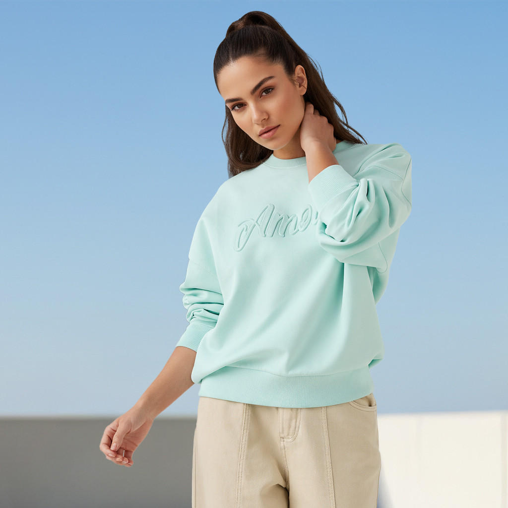 سويت شيرت بقصة عادية وطبعات-women-winterwear-hoodiesandsweatshirts-sweatshirts-image-1