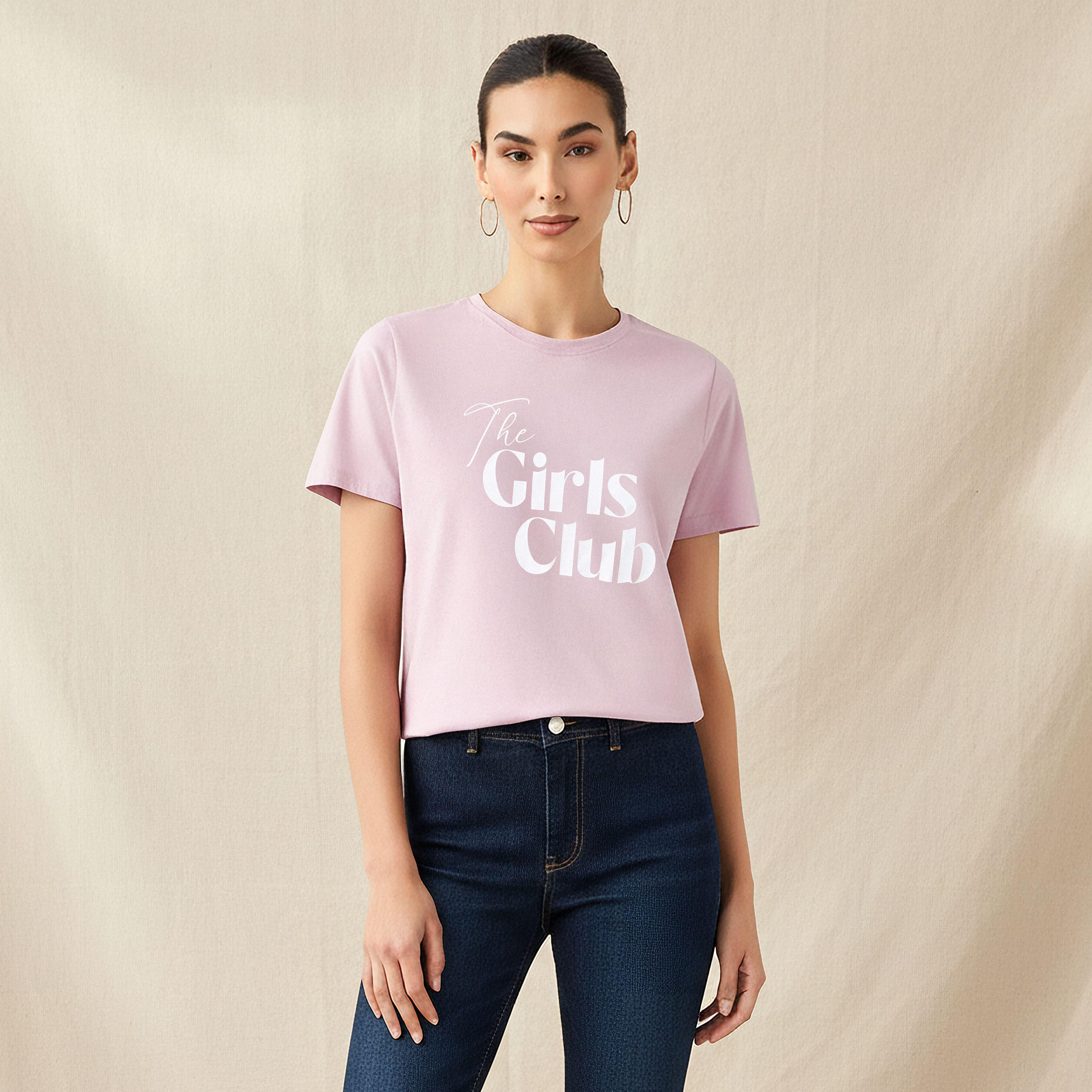 تيشيرت قطن بقصّة عادية وطبعات تايبوجرافيك-women-clothing-tshirts-image-1