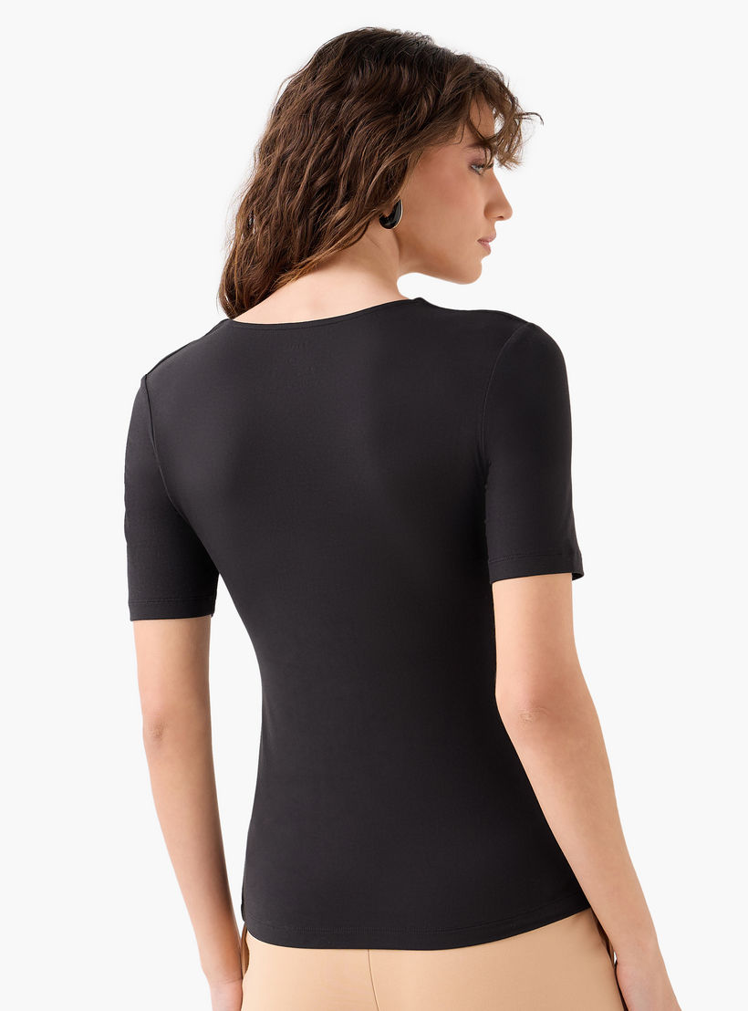 تيشيرت مايكروفايبر برقبة مربعة-women-clothing-tshirts-image-4