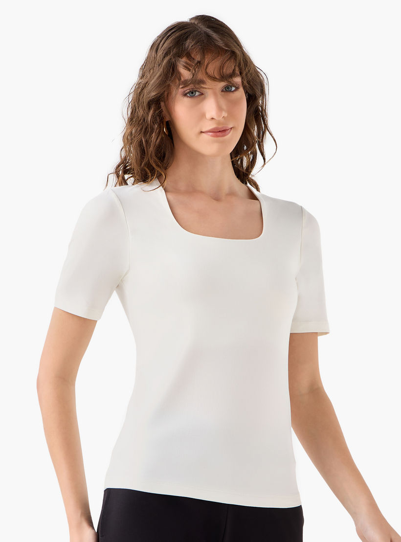 تيشيرت مايكروفايبر برقبة مربعة-women-clothing-tshirts-image-3