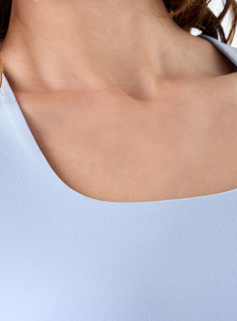 تيشيرت مايكروفايبر برقبة مربعة-women-clothing-tshirts-image-2