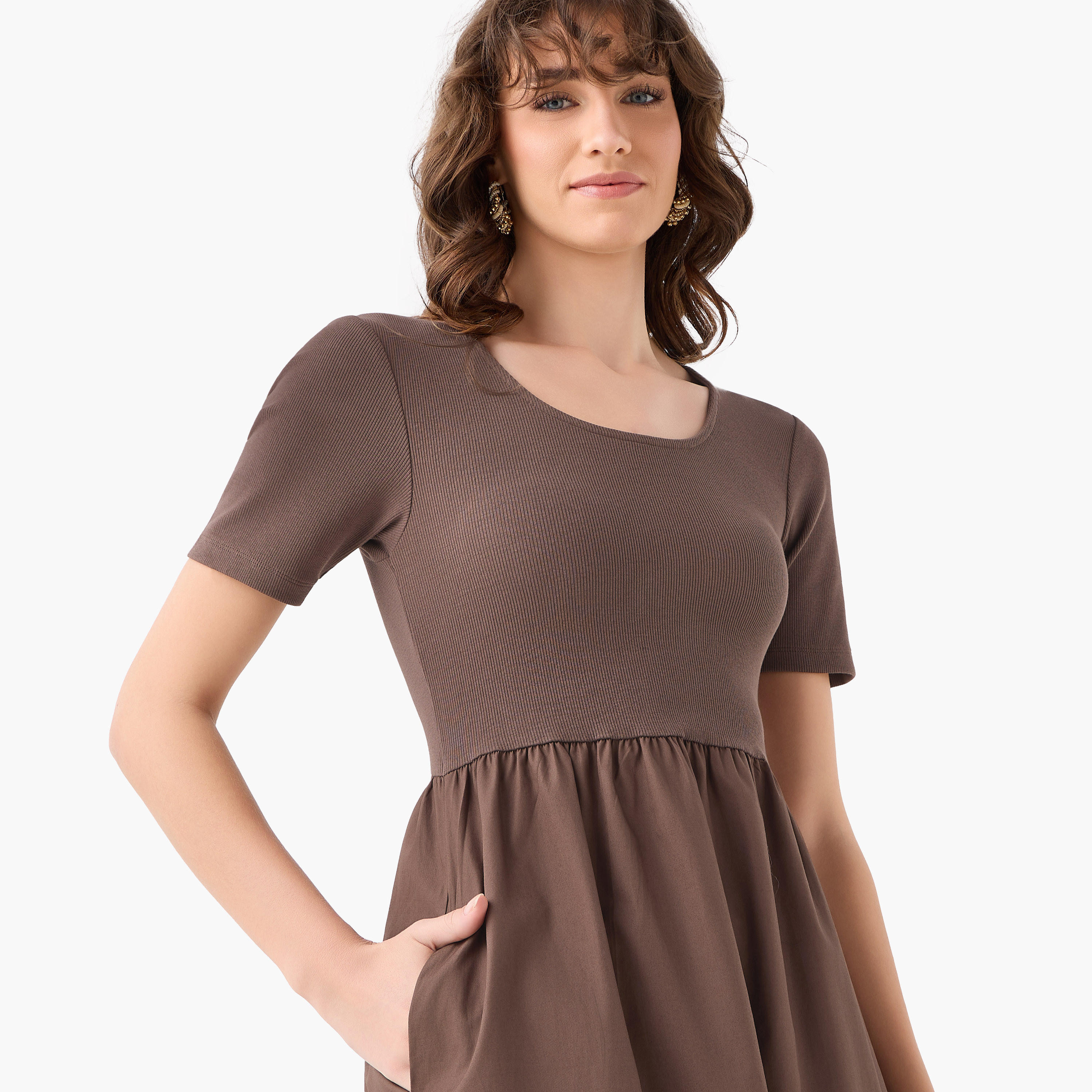 فستان ميدي بقصة إيه لاين بملمس مضلّع-women-clothing-dresses-image-1