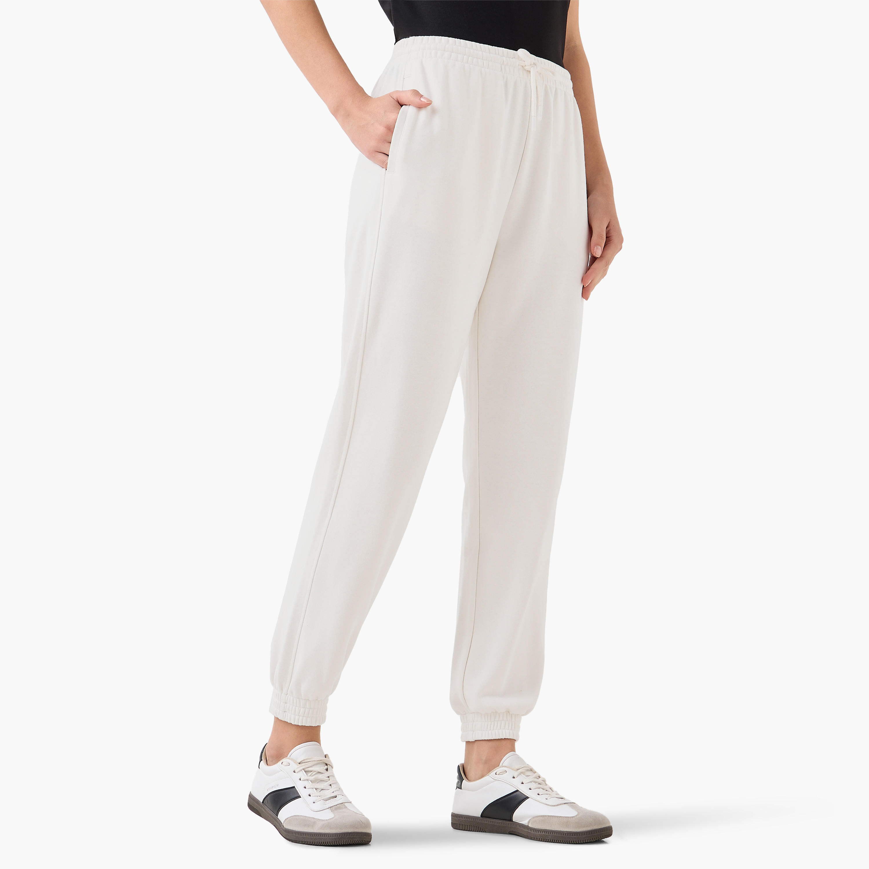 بنطلون رياضي بخصر مرن وجيوب-women-clothing-bottoms-joggers-image-2