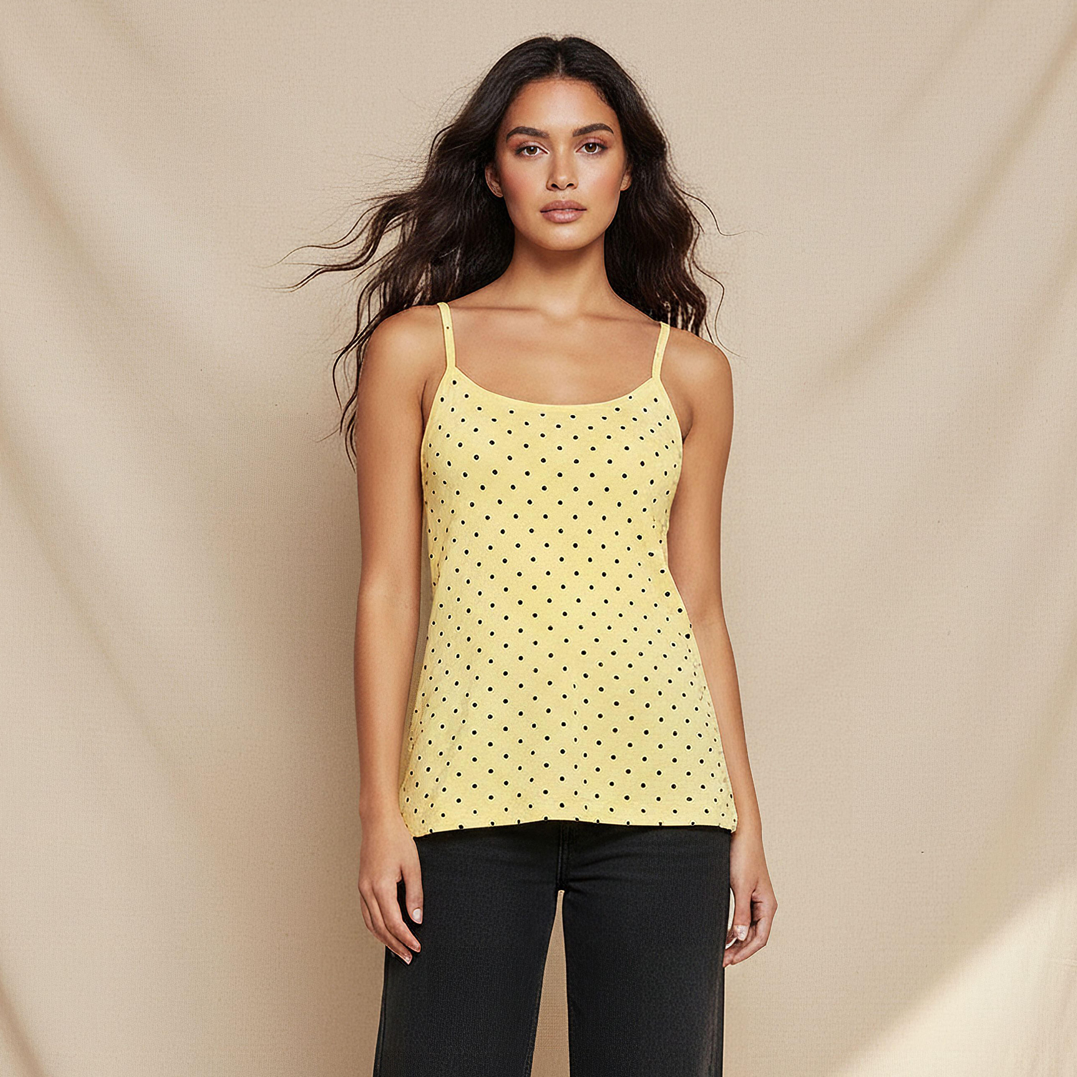 بلوزة بقصة سليم وحمالات رفيعة وطبعات منقطة للنساء-women-clothing-tshirts-image-1