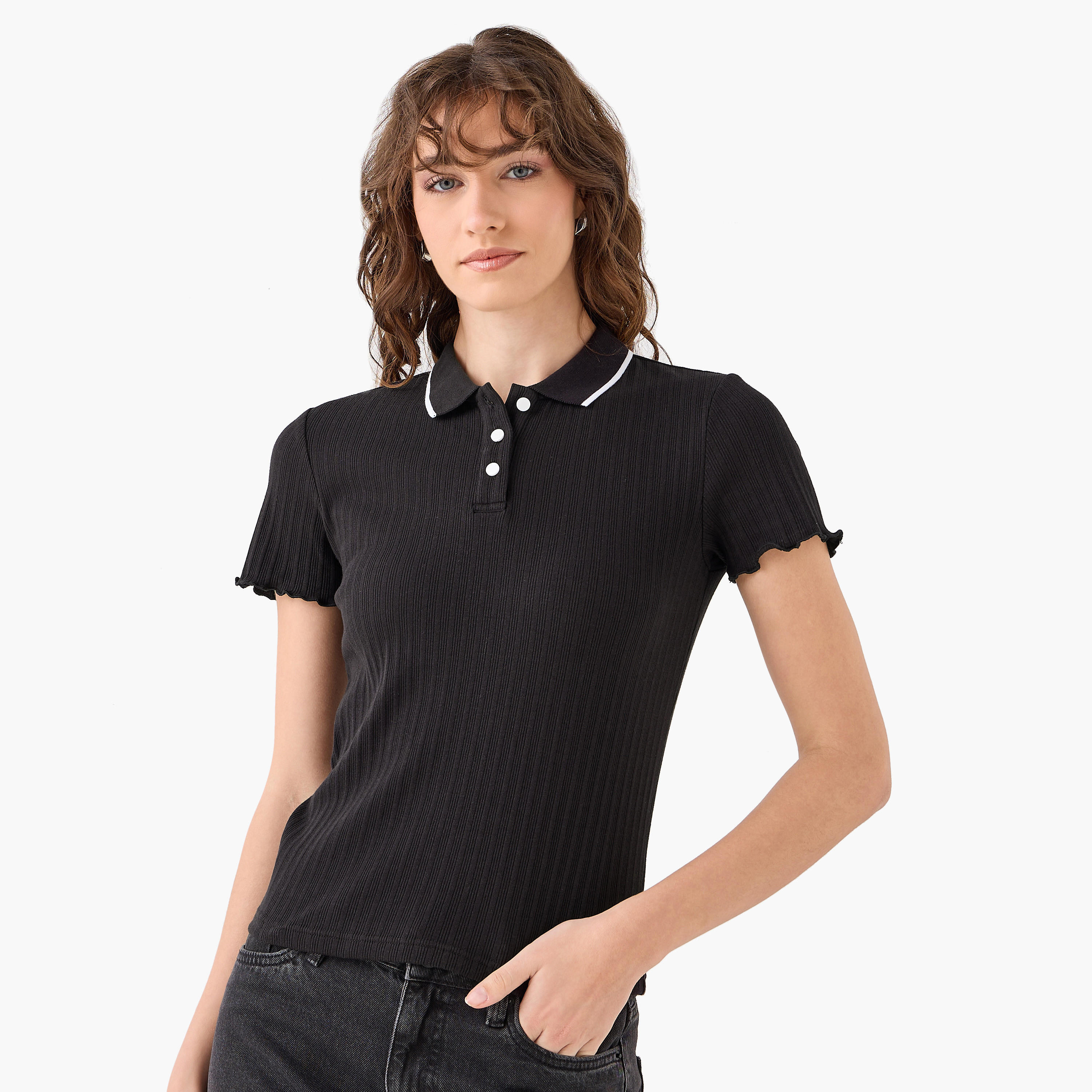 تيشيرت بولو بتفاصيل مغايرة-women-clothing-tshirts-image-2