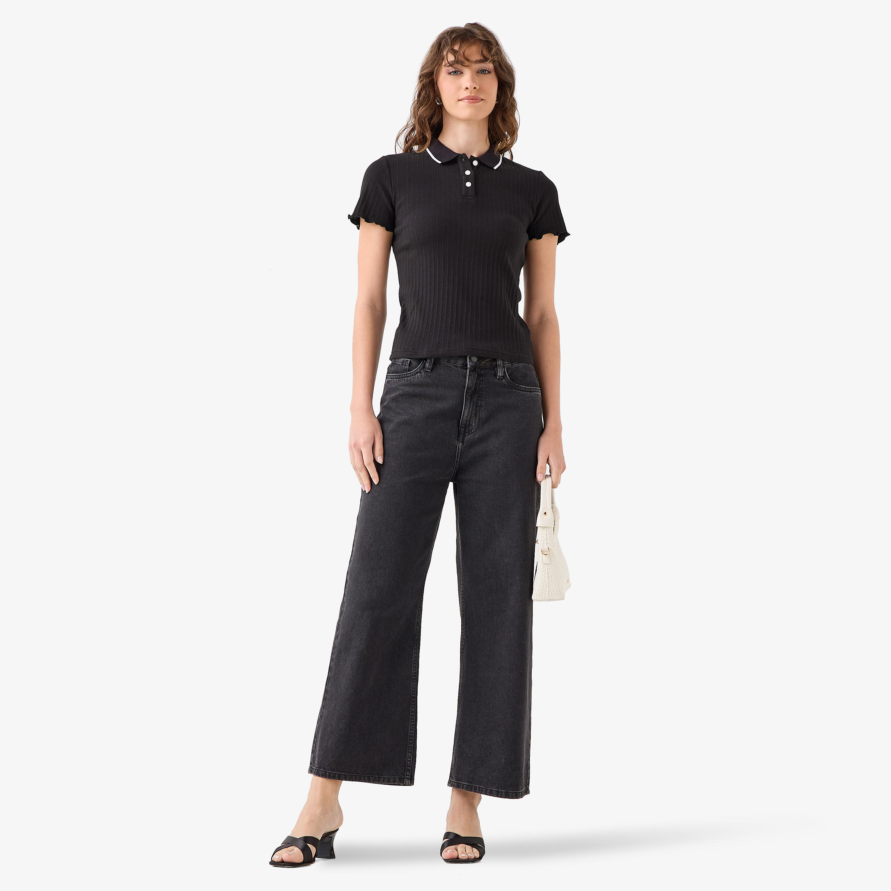 تيشيرت بولو بتفاصيل مغايرة-women-clothing-tshirts-image-3