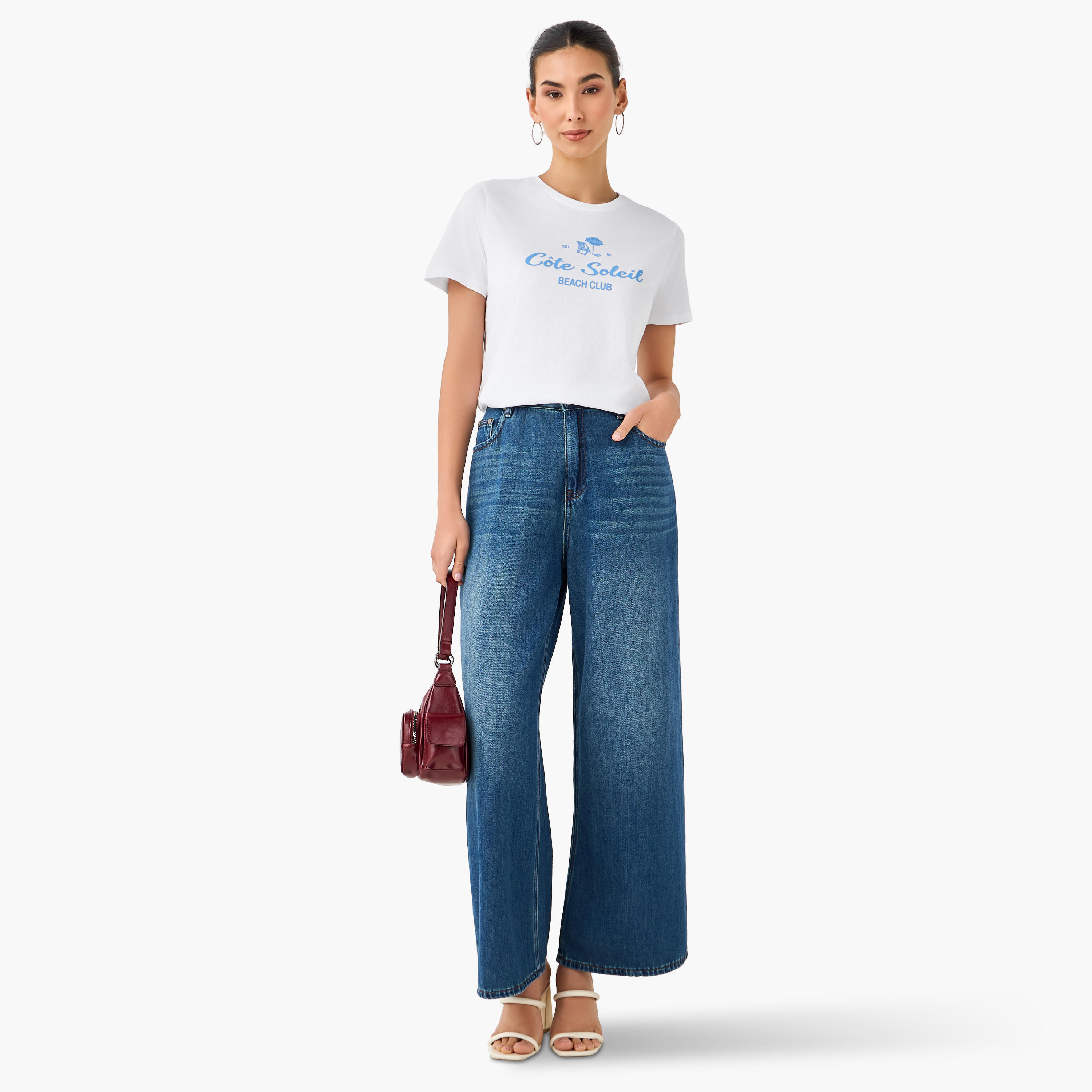 تيشيرت قطن بقصّة عادية وطبعات-women-clothing-tshirts-image-5