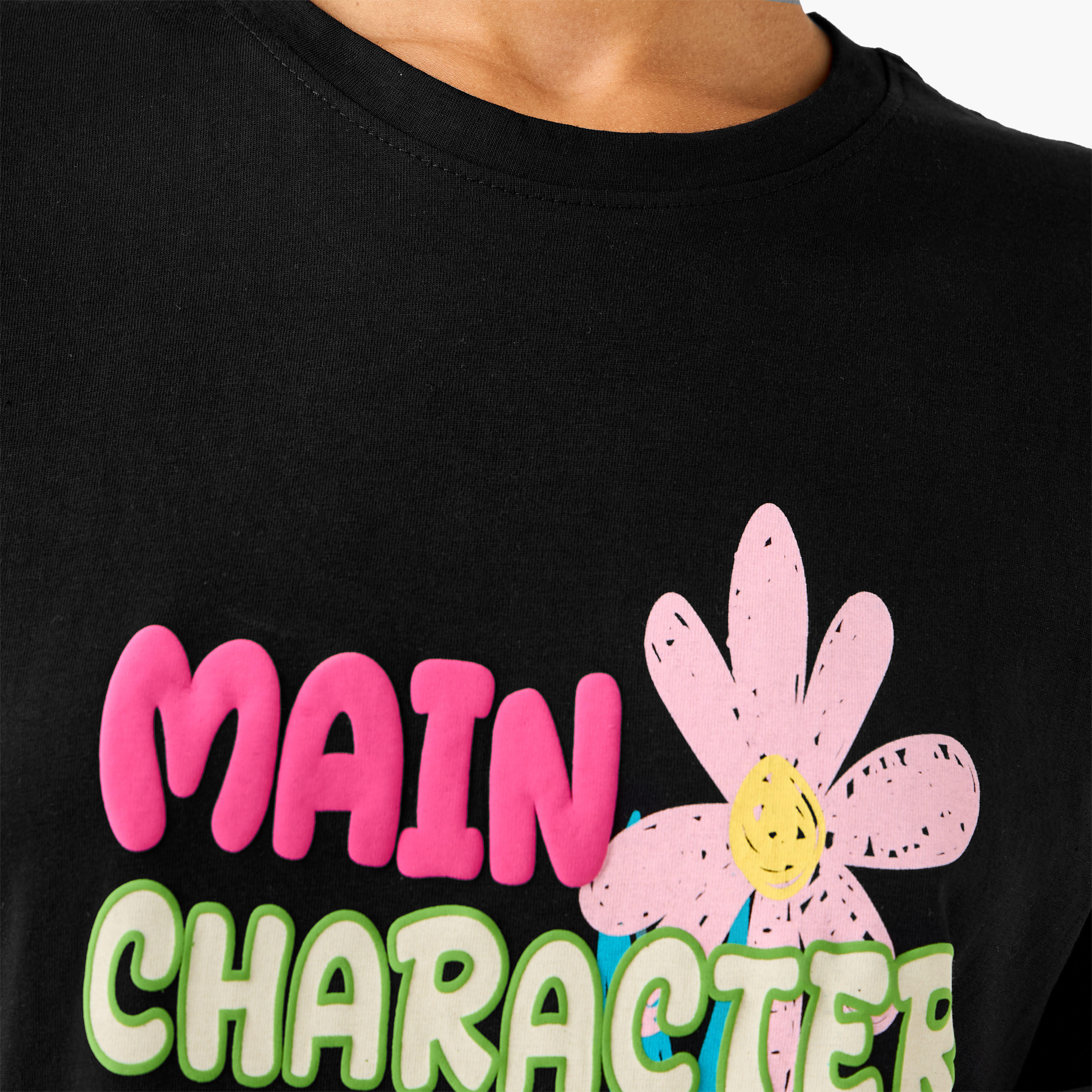 تيشيرت قطن بقصة عادية وطبعات-women-clothing-tshirts-image-4