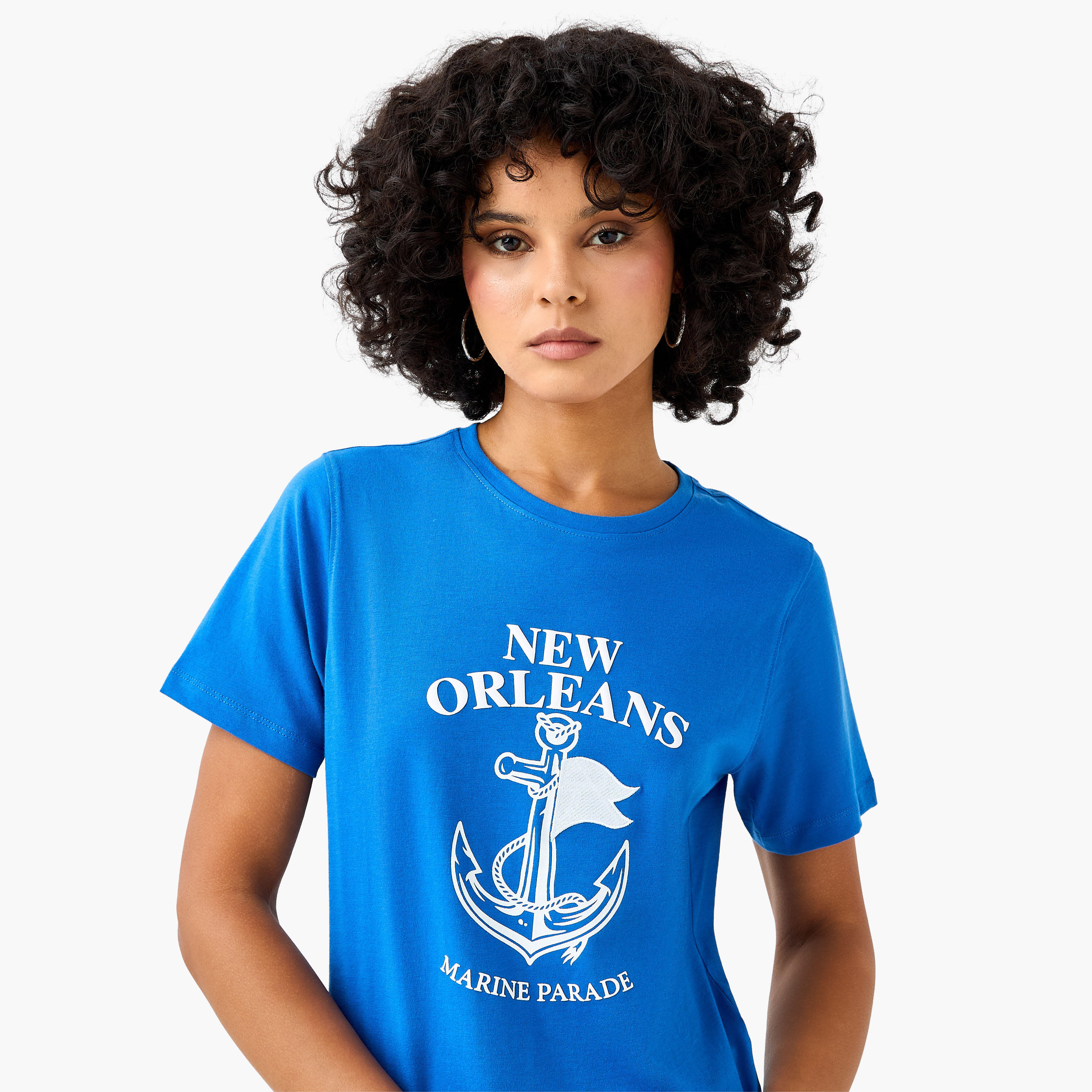 تيشيرت قطن بقصة عادية وطبعات-women-clothing-tshirts-image-5
