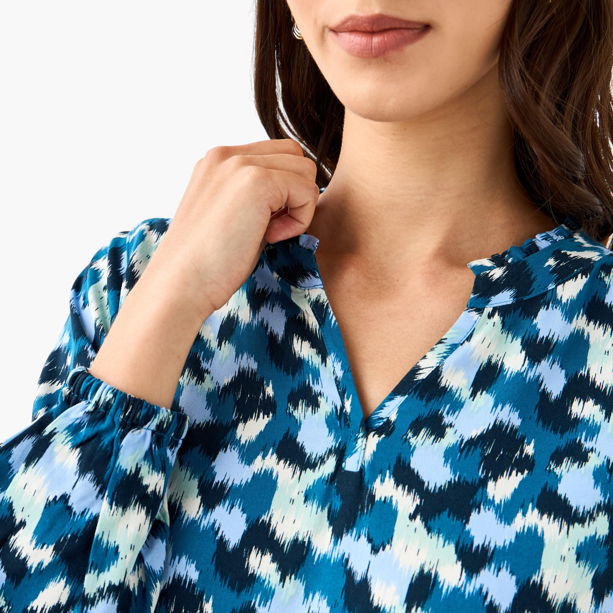 بلوزة فيسكوز بياقة ماندارين وبقصة عادية-women-clothing-shirtsandblouses-blouses-image-5