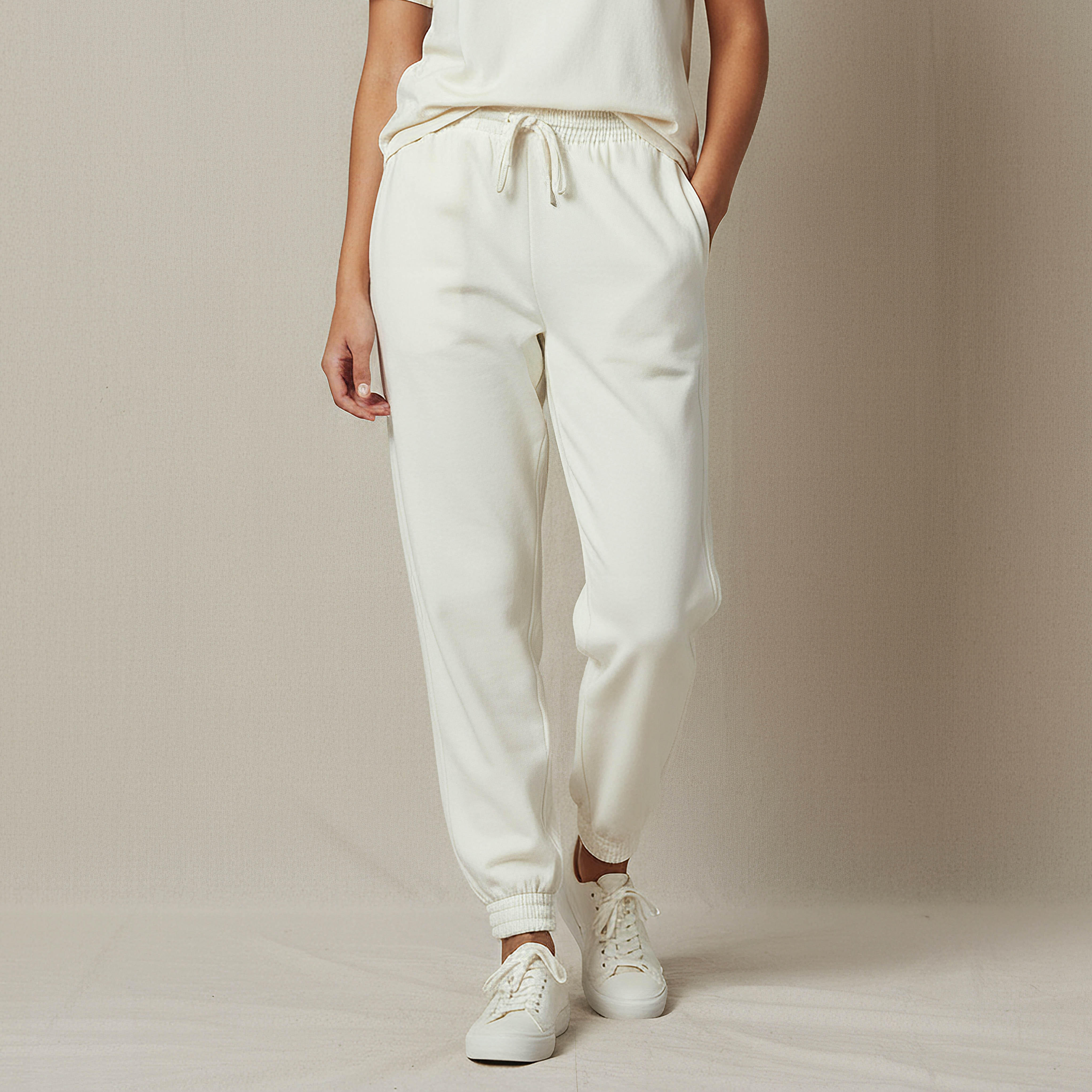 بنطلون رياضي بخصر مرن وقصة عادية وجيوب-women-clothing-bottoms-joggers-image-4