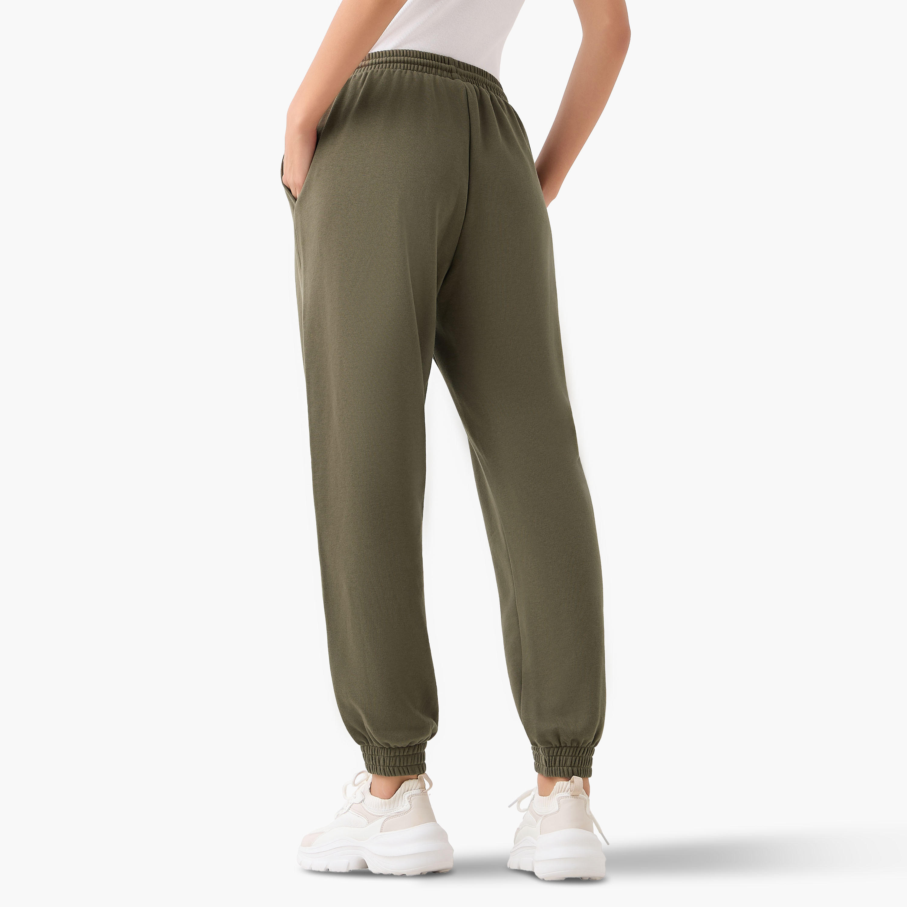 بنطلون رياضي بقصّة عادية وخصر مرن وجيوب-women-clothing-bottoms-joggers-image-3