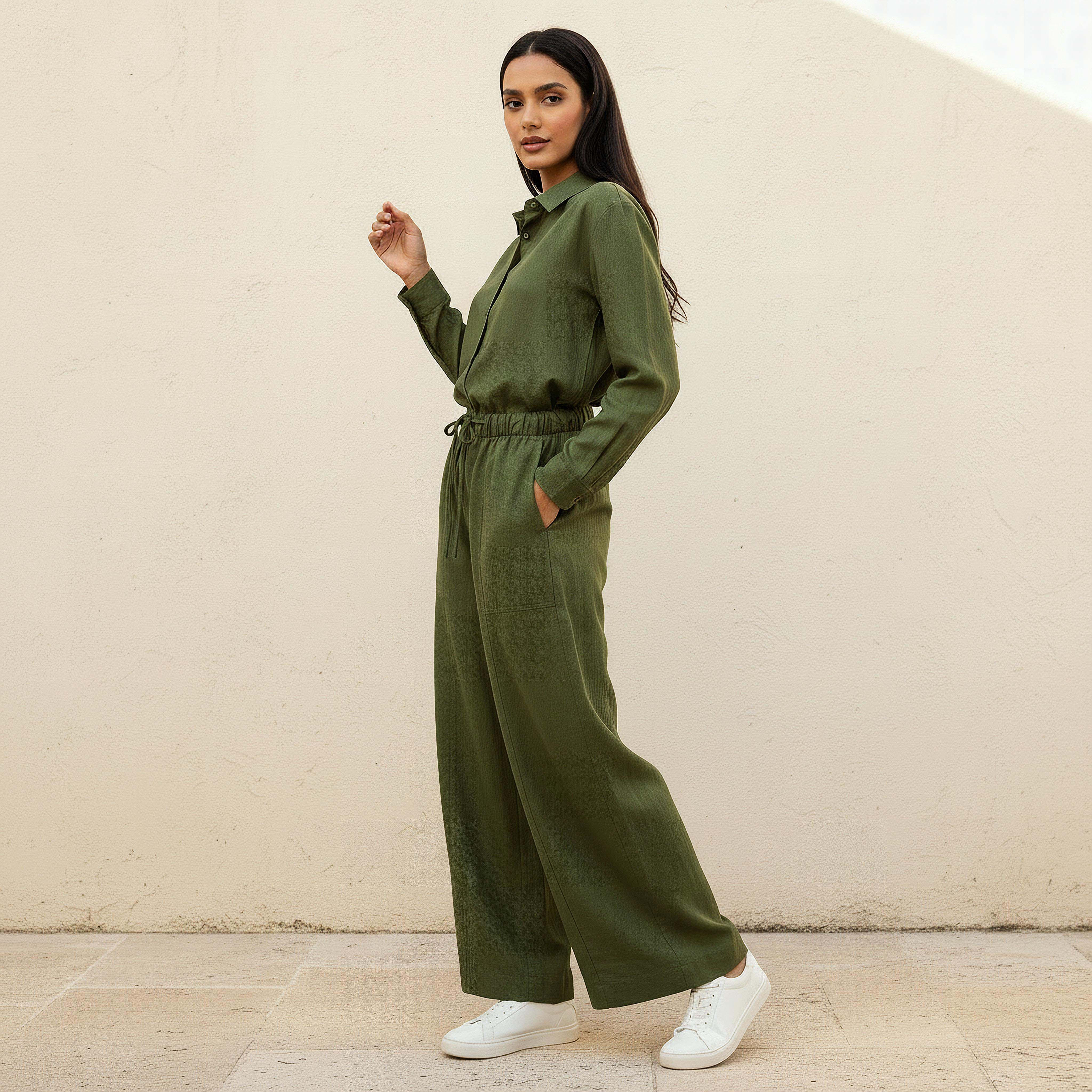 بنطلون واسع الساقين من مزيج الكتان بخصر مرن وتفاصيل مقطوعة ومخيطة-women-clothing-coordsets-image-3