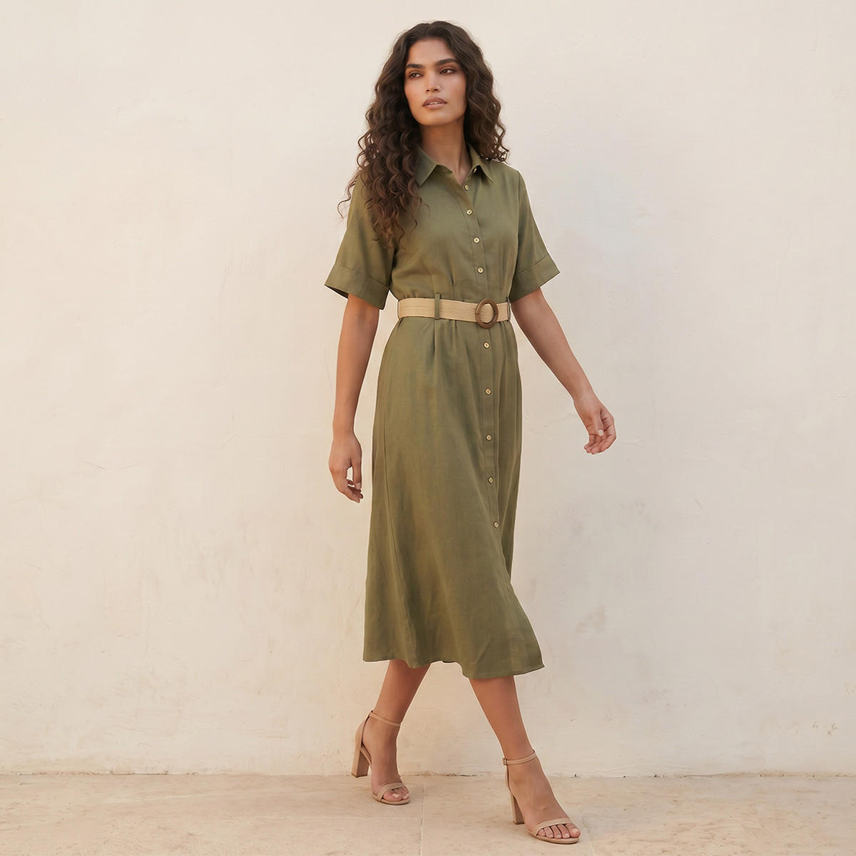 فستان قميص ميدي إيه لاين بحزام من سبلاش بيسك-women-clothing-dresses-image-3
