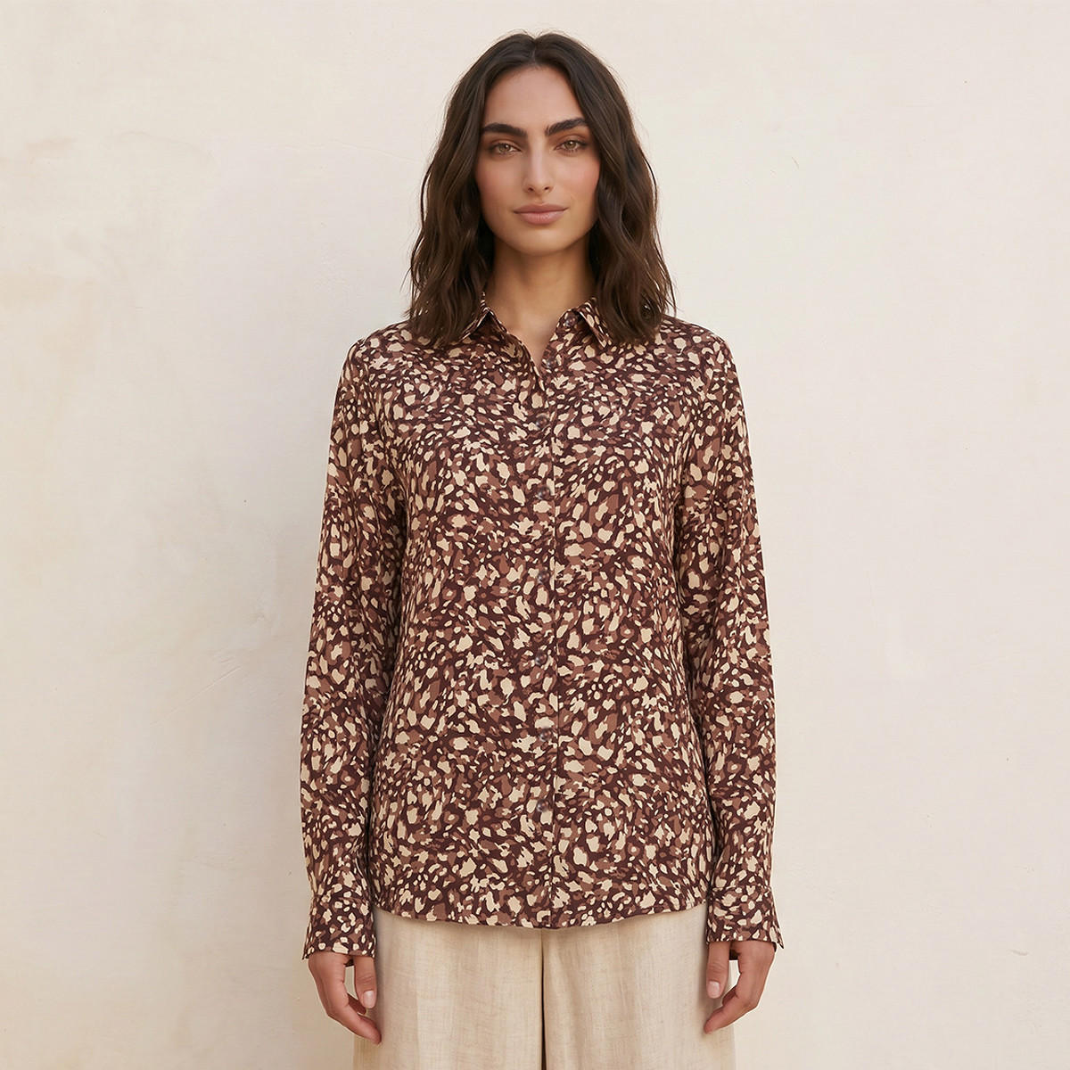 قميص فيسكوز بقصة عادية وطبعات من سبلاش بيسكس-women-clothing-shirtsandblouses-blouses-image-1