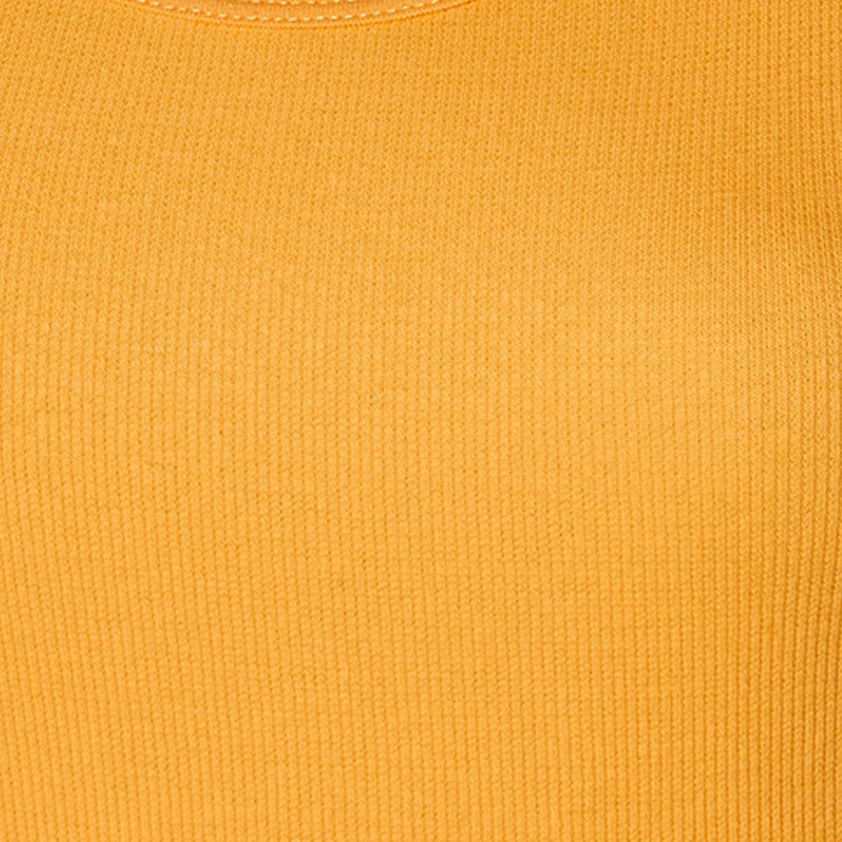 بلوزة تانك بقصّة سليم وتصميم مضلع-women-clothing-tshirts-image-2