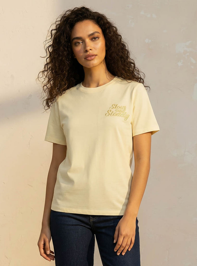 تيشيرت قطن بتطريزات شعار-women-clothing-tshirts-image-1