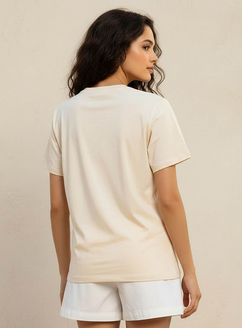 تيشيرت قطن بقصة عادية وطبعات-women-clothing-tshirts-image-4