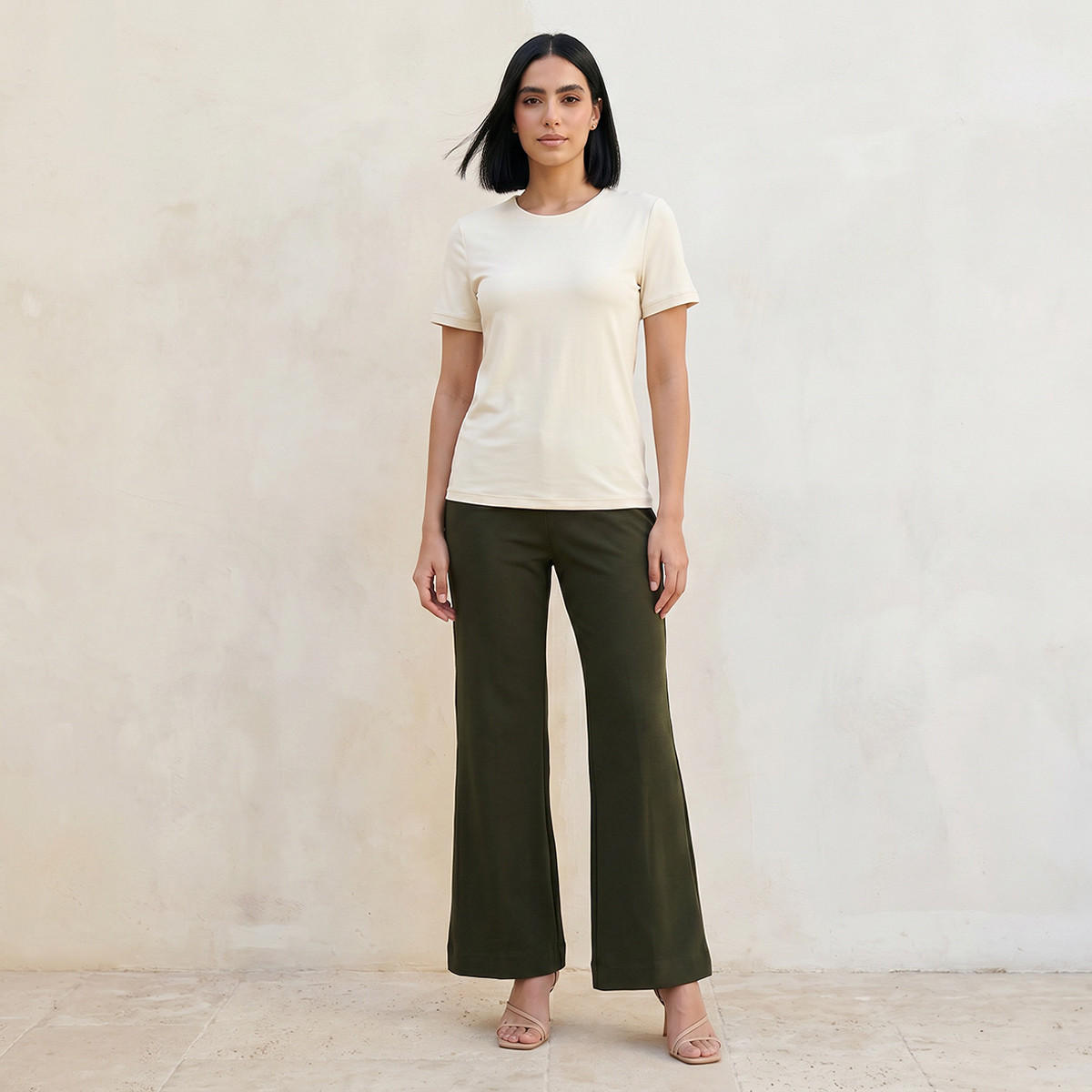 تيشيرت بقصة عادية وياقة مستديرة من سبلاش بيسك-women-clothing-tshirts-image-3