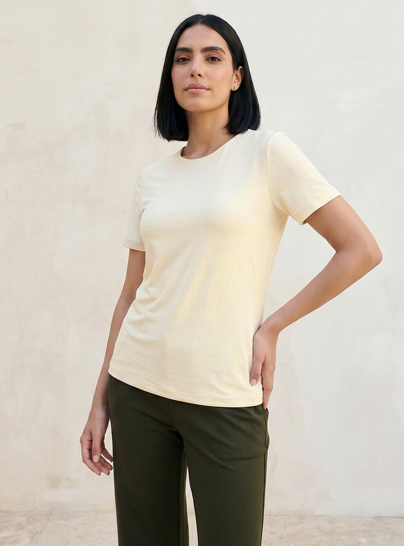 تيشيرت بقصة عادية وياقة مستديرة من سبلاش بيسك-women-clothing-tshirts-image-6
