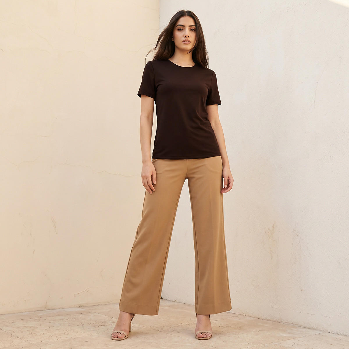 تيشيرت بقصة عادية وياقة مستديرة من سبلاش بيسك-women-clothing-tshirts-image-3