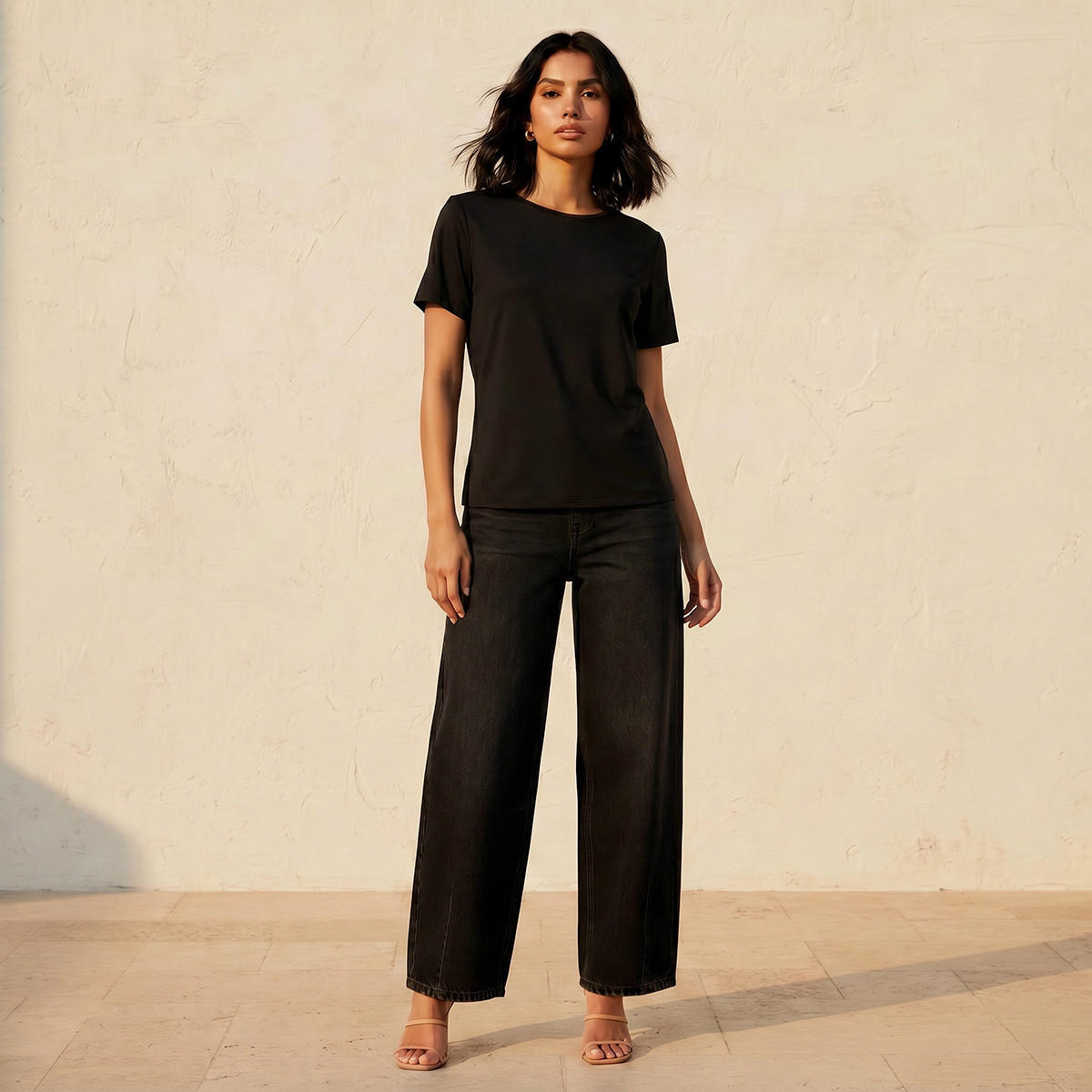 تيشيرت بقصة عادية وياقة مستديرة من سبلاش بيسك-women-clothing-tshirts-image-3