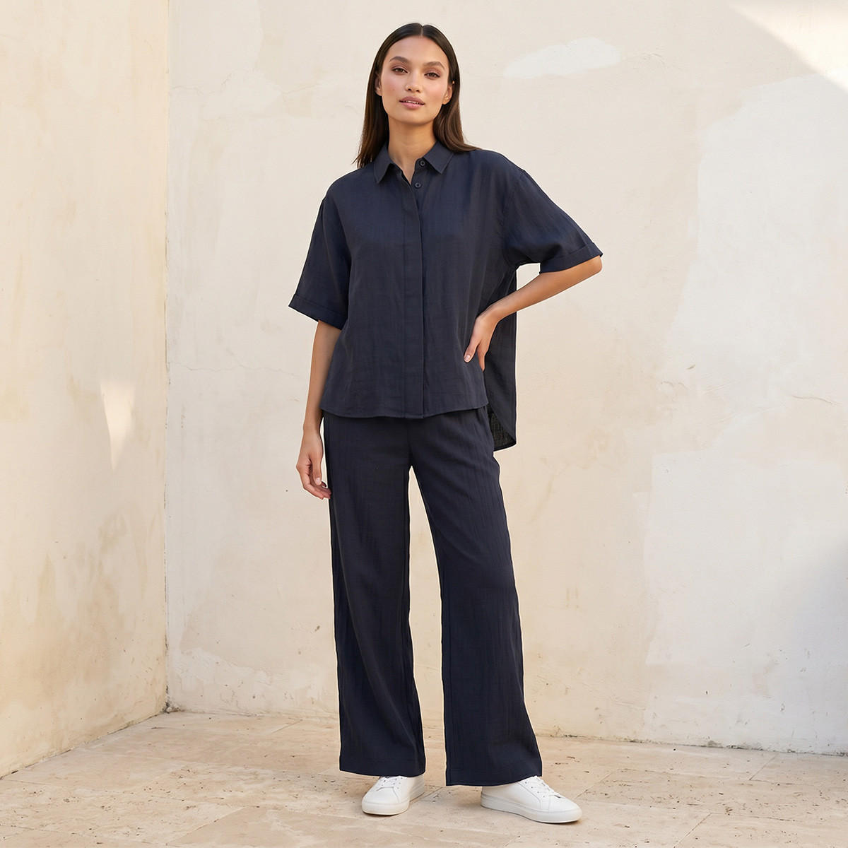 قميص بفتحة أزرار مخفية من سبلاش بيزك-women-clothing-shirtsandblouses-shirts-image-3
