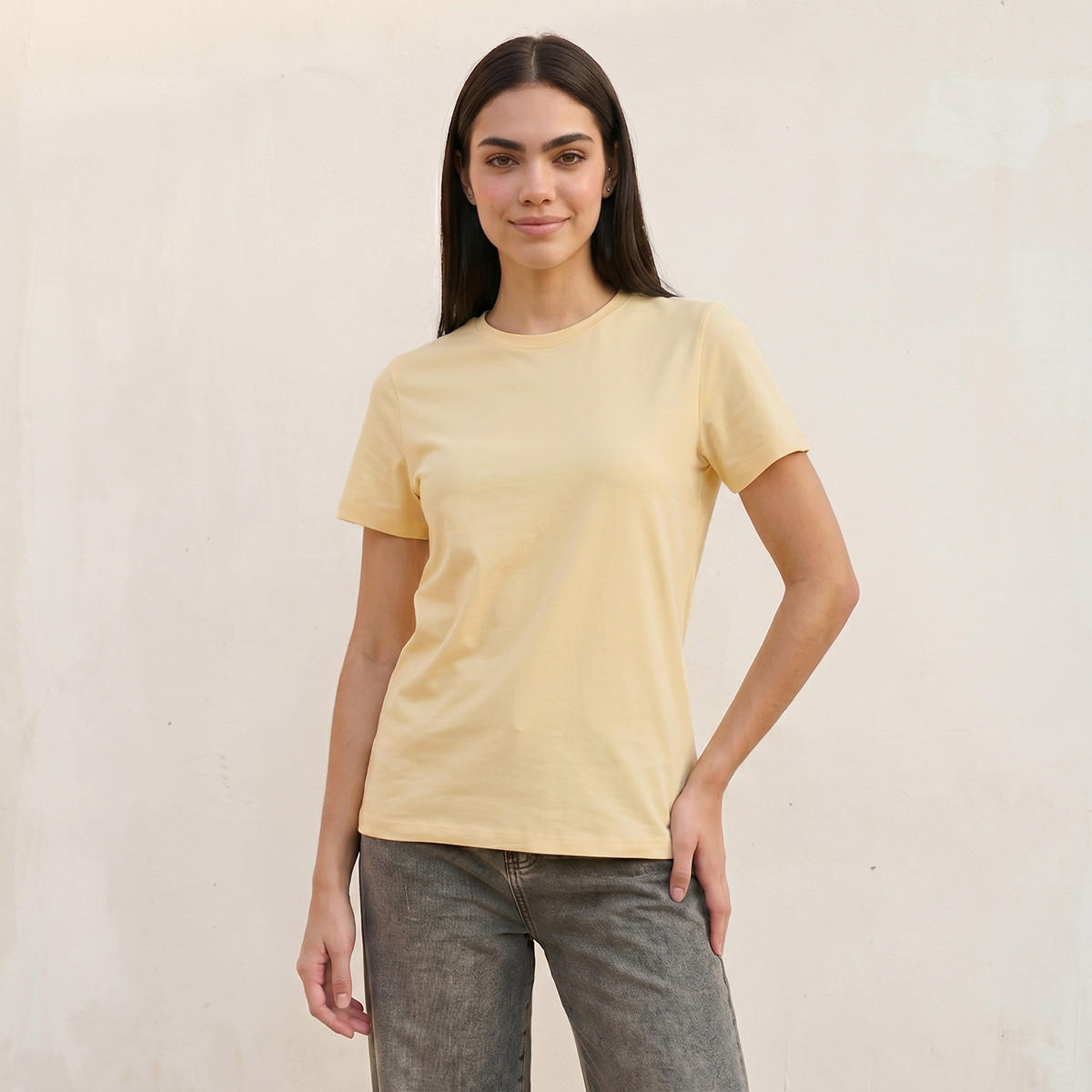 تيشيرت بقصة سليم من سبلاش بيسك-women-clothing-tshirts-image-1