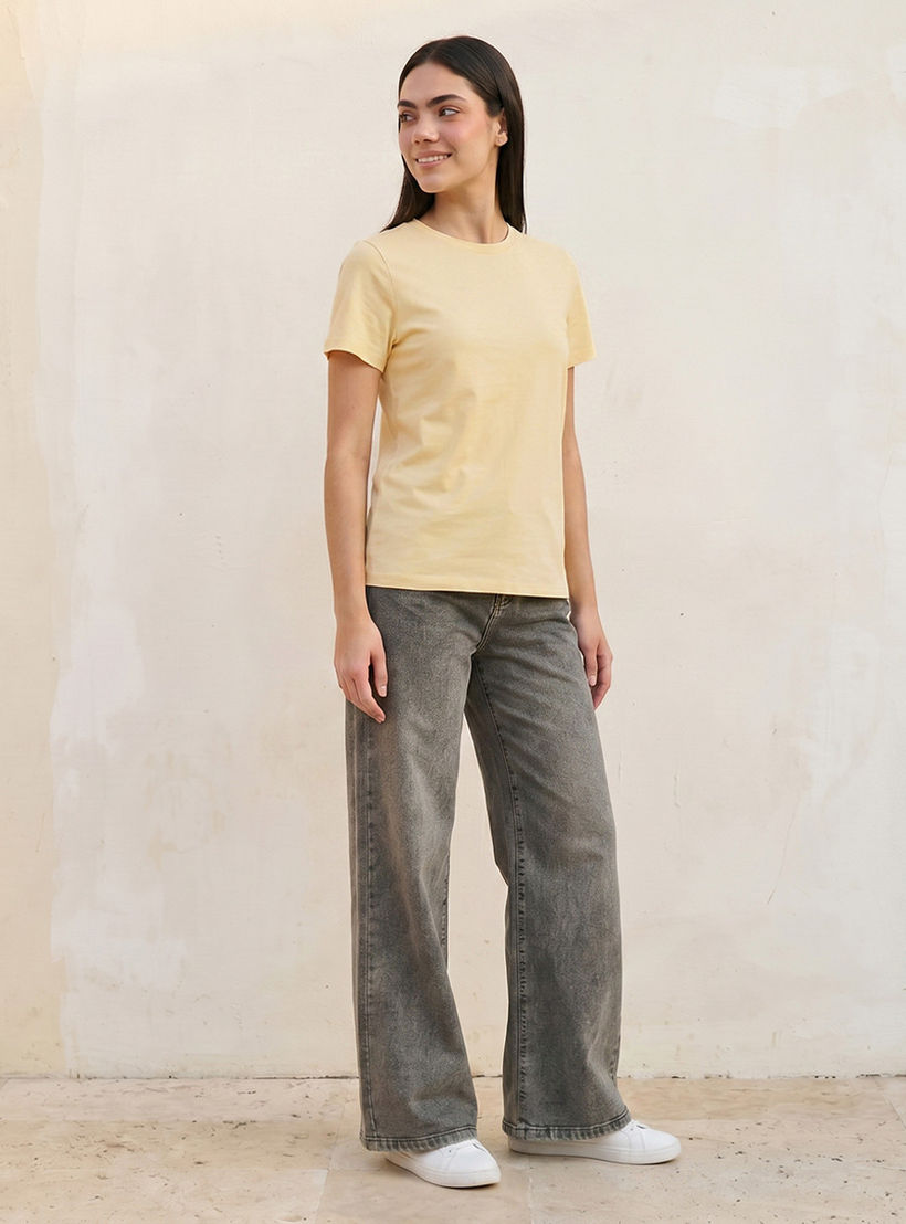 تيشيرت بقصة سليم من سبلاش بيسك-women-clothing-tshirts-image-4