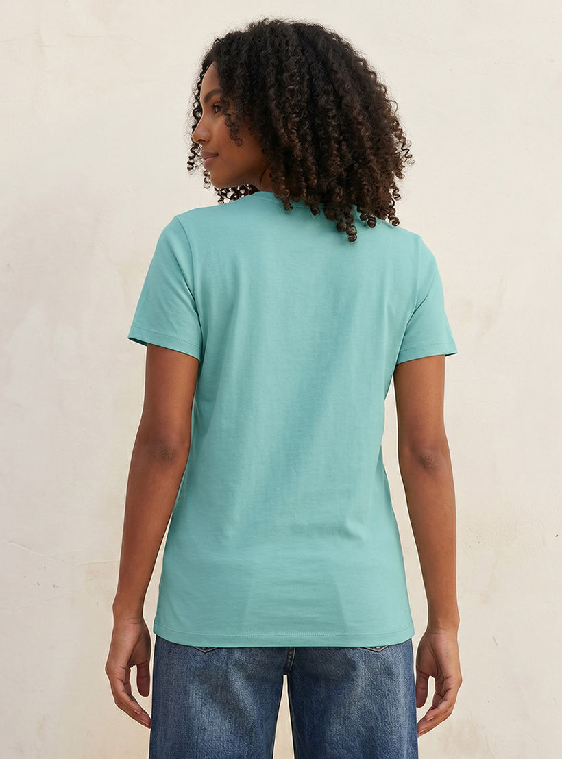 تيشيرت بقصة سليم من سبلاش بيسك-women-clothing-tshirts-image-4