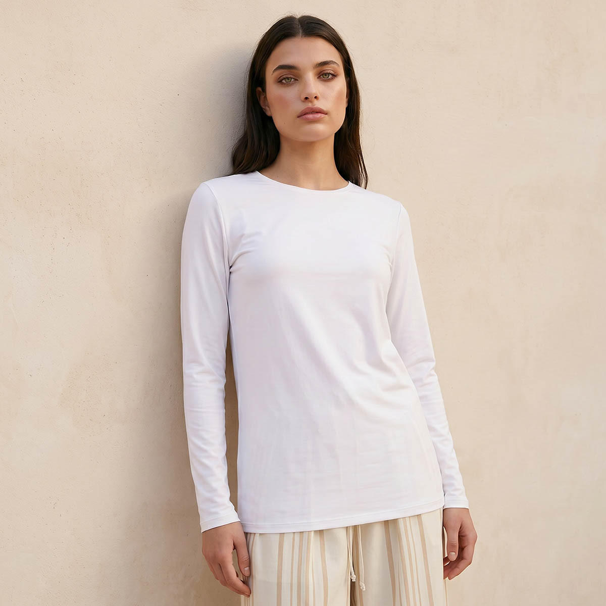تيشيرت بقصة عادية من سبلاش بيسك-women-clothing-tshirts-image-1