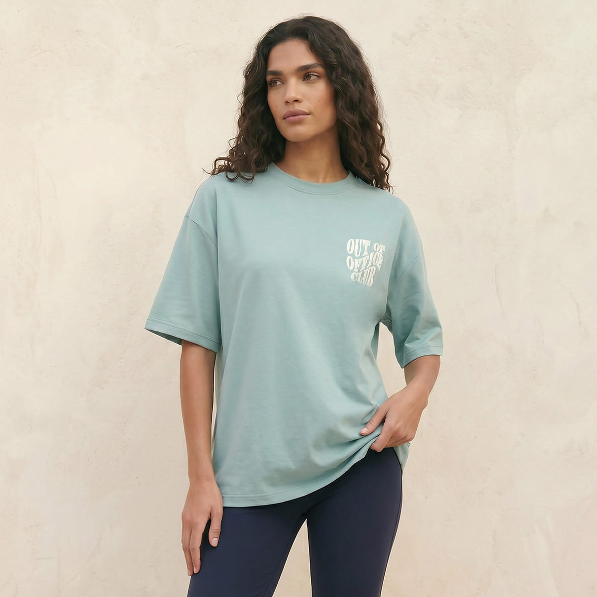 تيشيرت بوكسي بطبعات شعار من سبلاش بيسك-women-clothing-tshirts-image-1