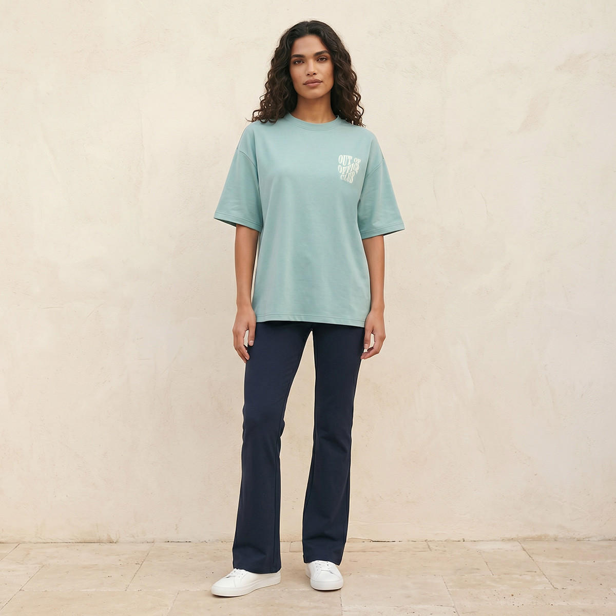 تيشيرت بوكسي بطبعات شعار من سبلاش بيسك-women-clothing-tshirts-image-3