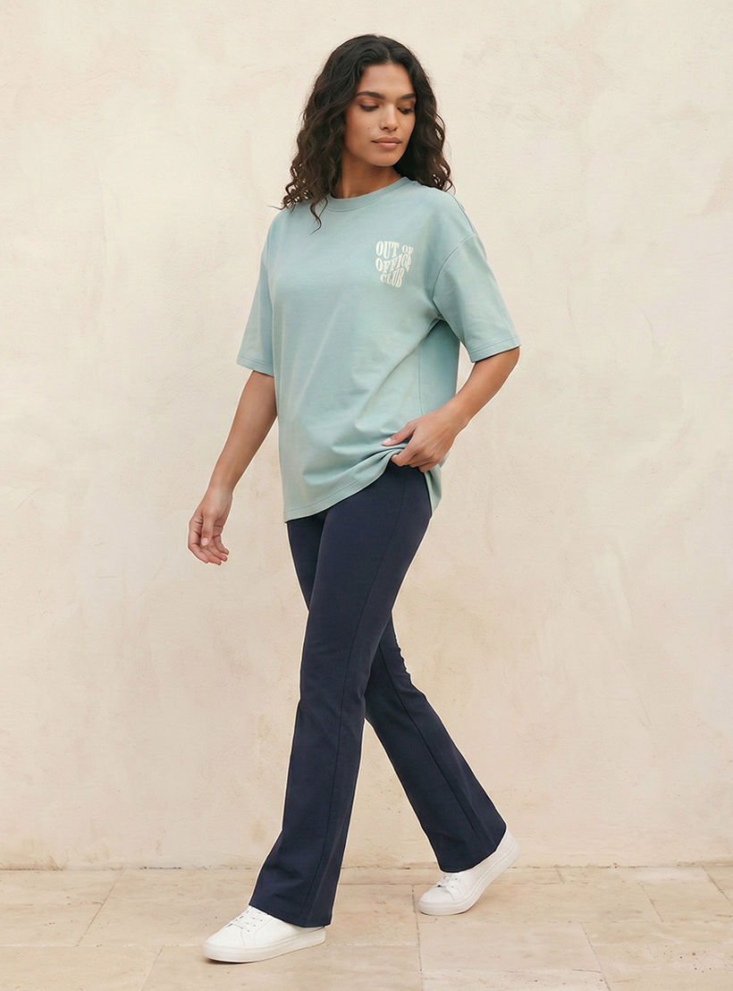 تيشيرت بوكسي بطبعات شعار من سبلاش بيسك-women-clothing-tshirts-image-5