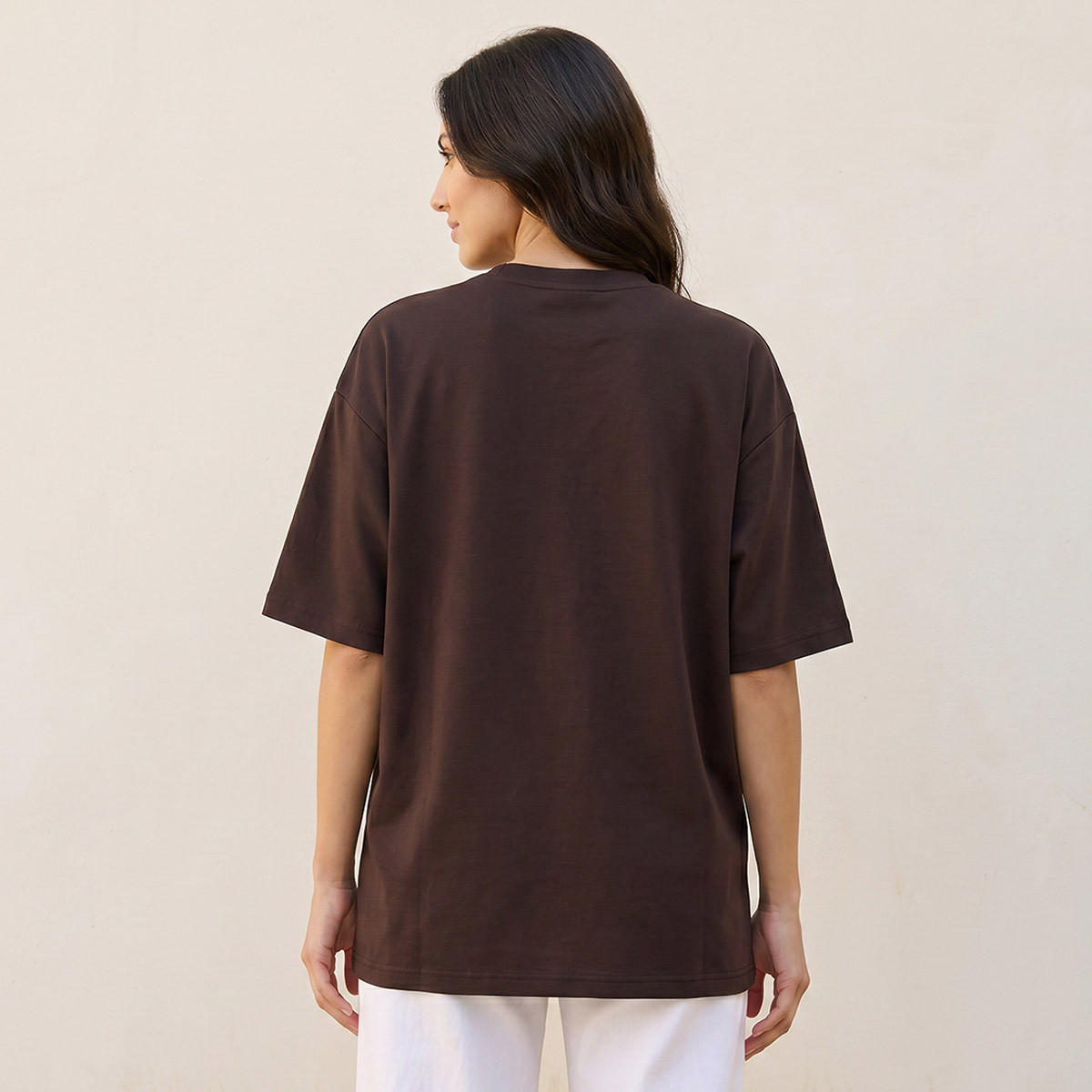تيشيرت بوكسي بطبعات شعار من سبلاش بيسك-women-clothing-tshirts-image-4