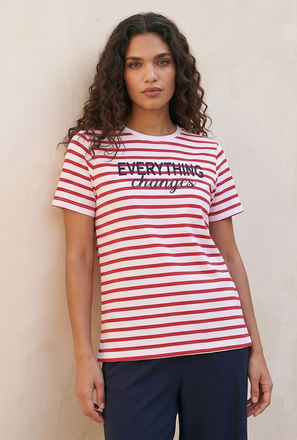 تيشيرت بتطريزات شعار من سبلاش بيسك-women-clothing-tshirts-image-1