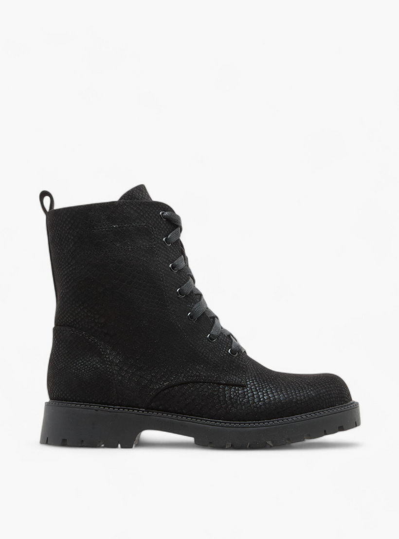 بوت بارز الملمس برقبة طويلة وسحاب إغلاق للنساء من سيليست-women-shoes-boots-image-3