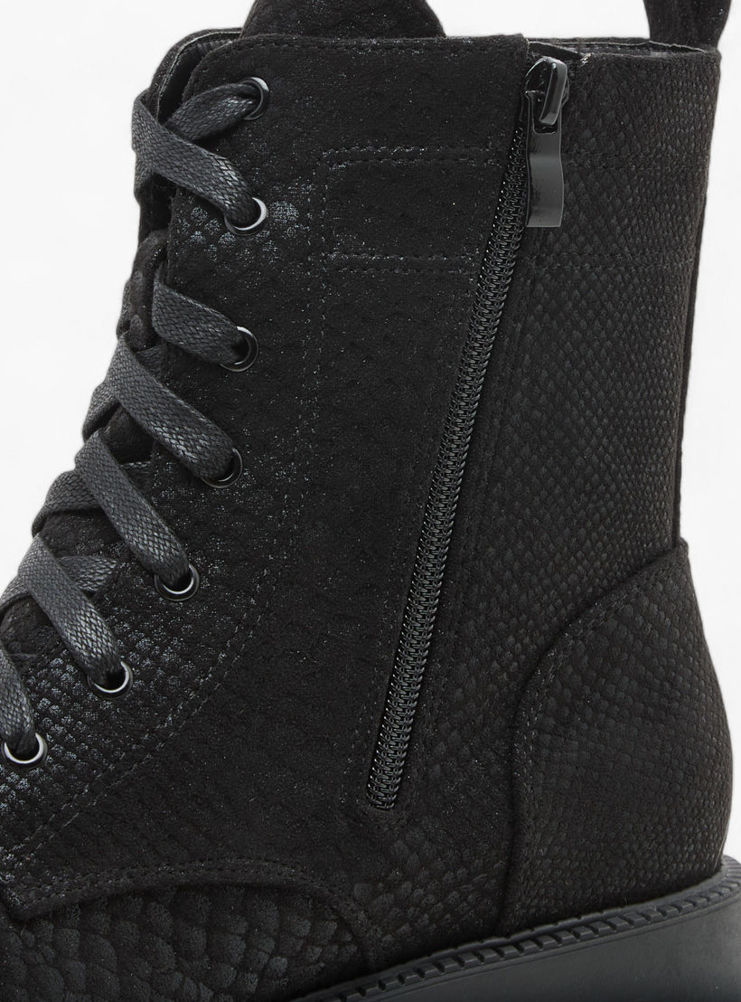 بوت بارز الملمس برقبة طويلة وسحاب إغلاق للنساء من سيليست-women-shoes-boots-image-6