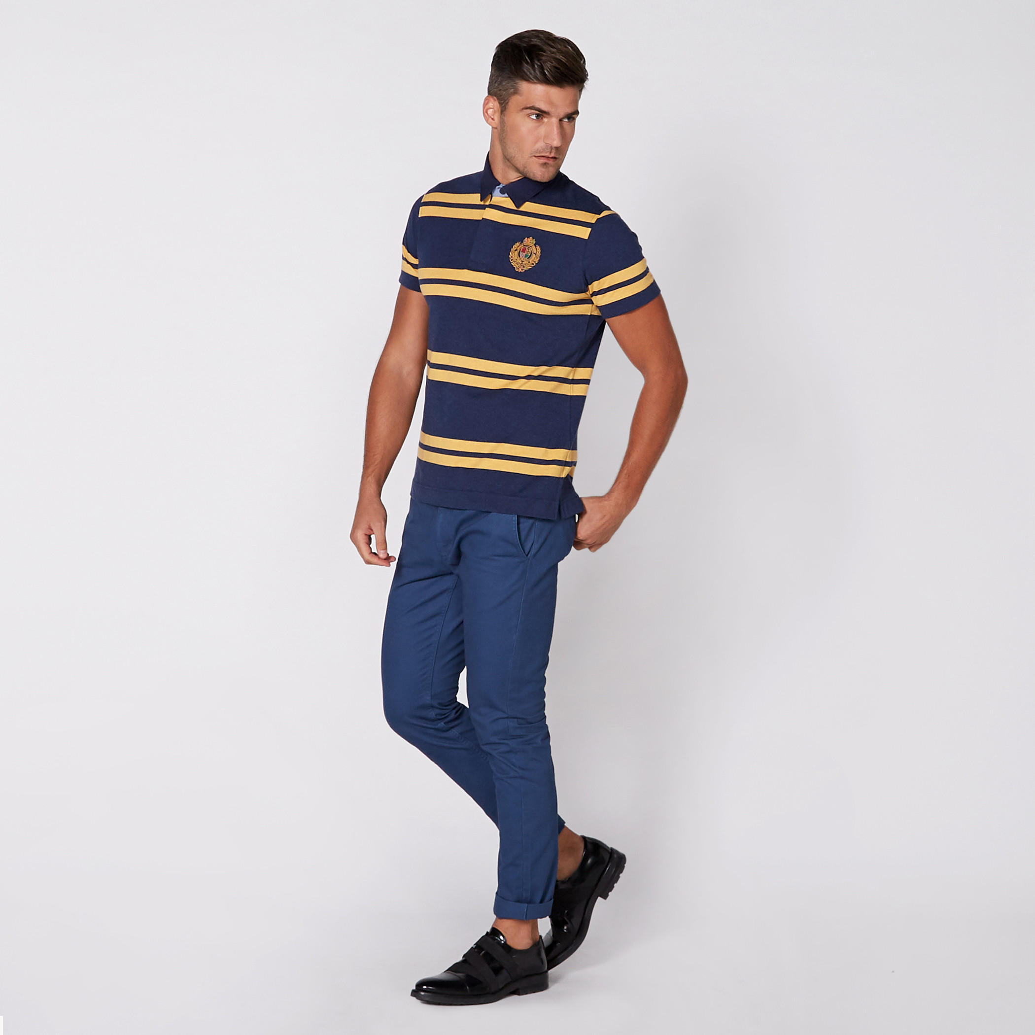 تيشيرت مقلّم بياقة بولو وأكمام قصيرة-men-clothing-tshirtsandpolos-tshirts-image-1