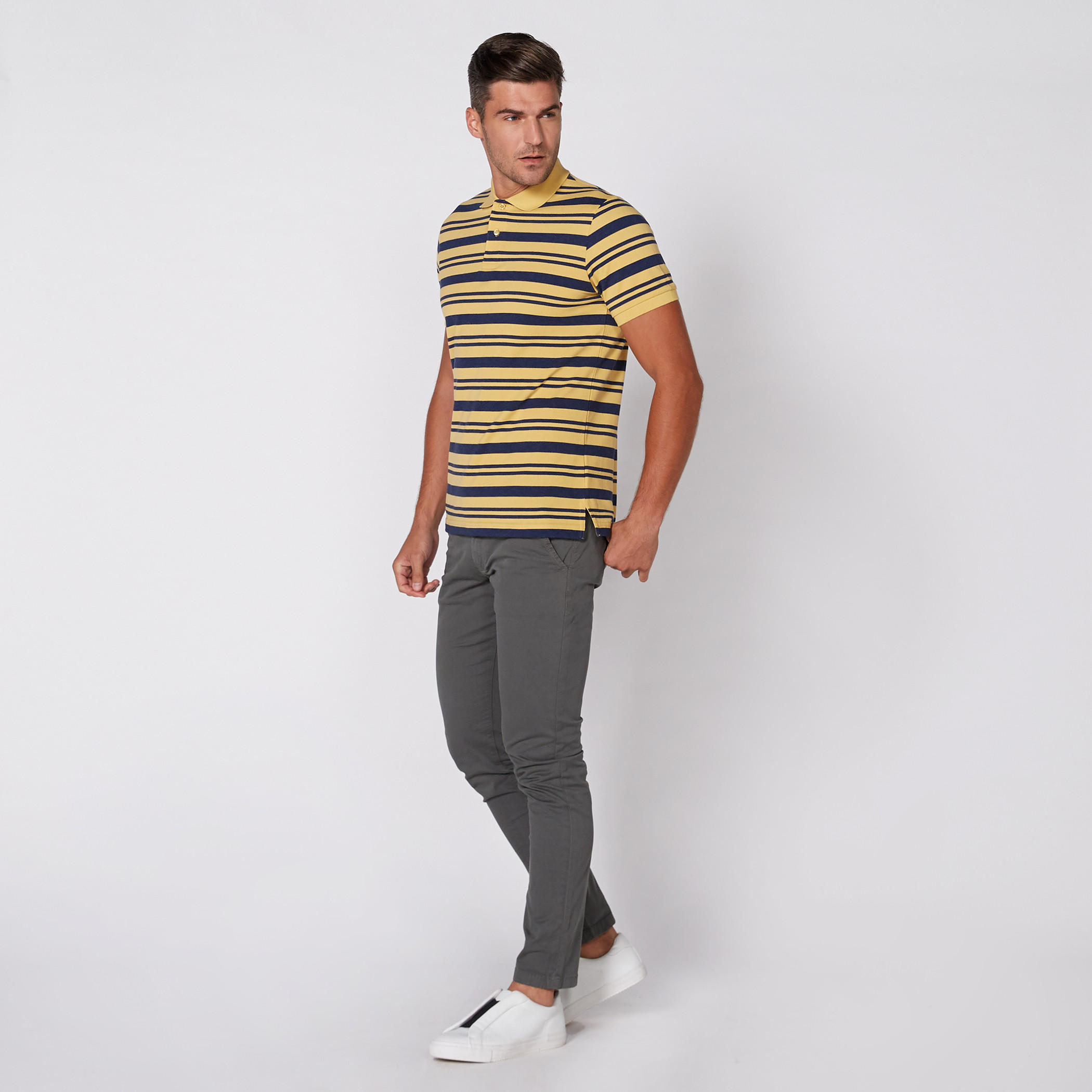تيشيرت مقلّم بياقة بولو وأكمام قصيرة-men-clothing-tshirtsandpolos-tshirts-image-6