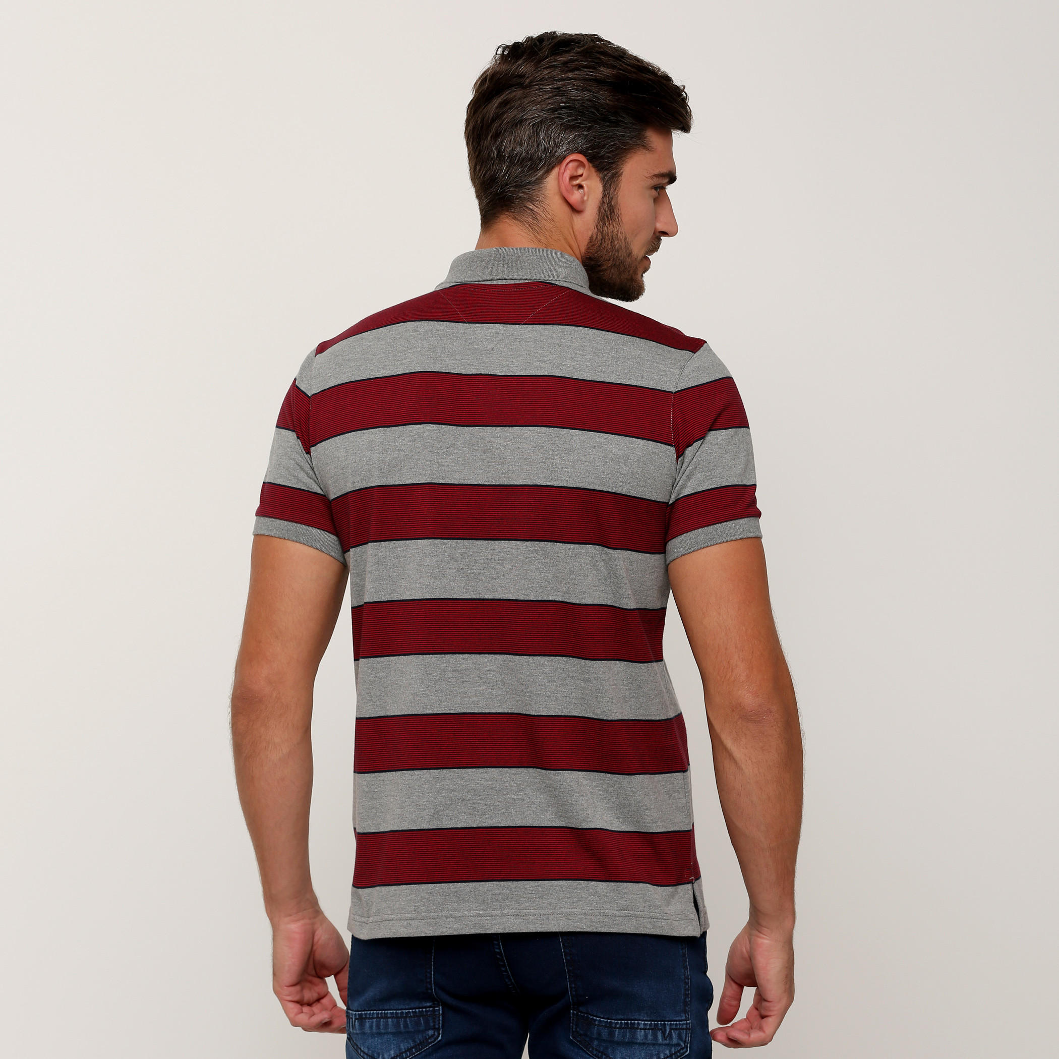 تيشيرت مقلّم بياقة بولو وأكمام قصيرة-men-clothing-tshirtsandpolos-tshirts-image-2
