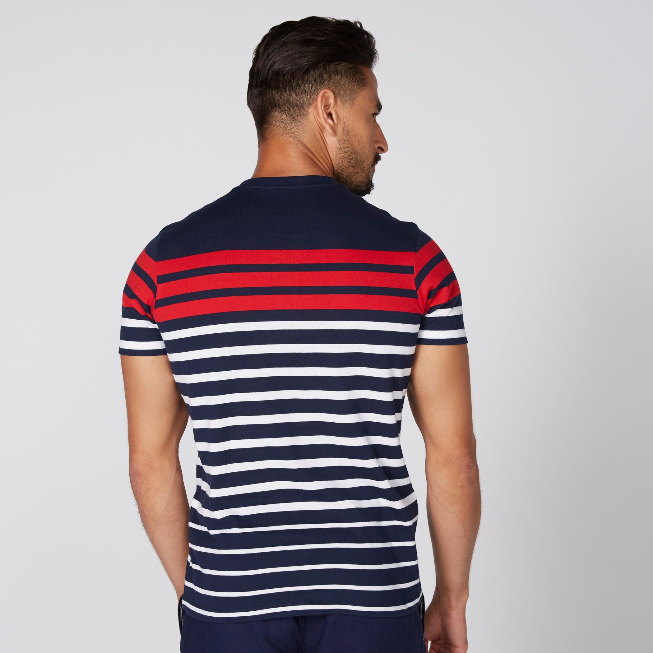 تيشيرت مقلّم بياقة هينلي وأكمام قصيرة-men-clothing-tshirtsandpolos-tshirts-image-4