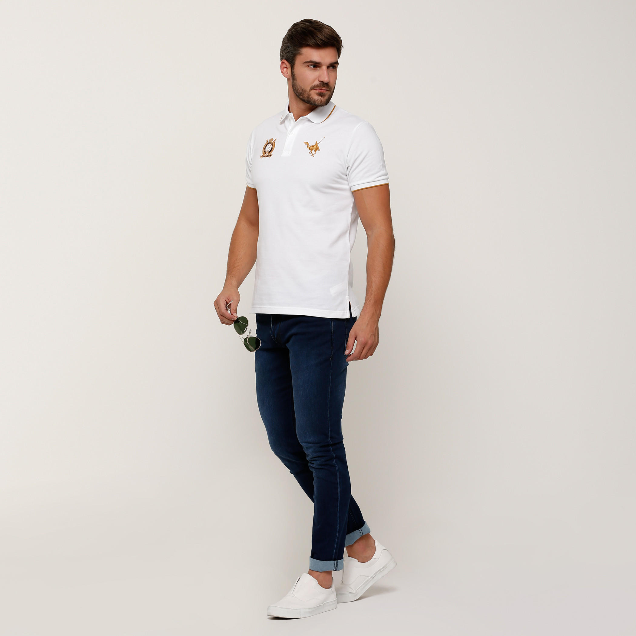 تيشيرت مطرّز بياقة بولو وأكمام قصيرة-men-clothing-tshirtsandpolos-tshirts-image-5