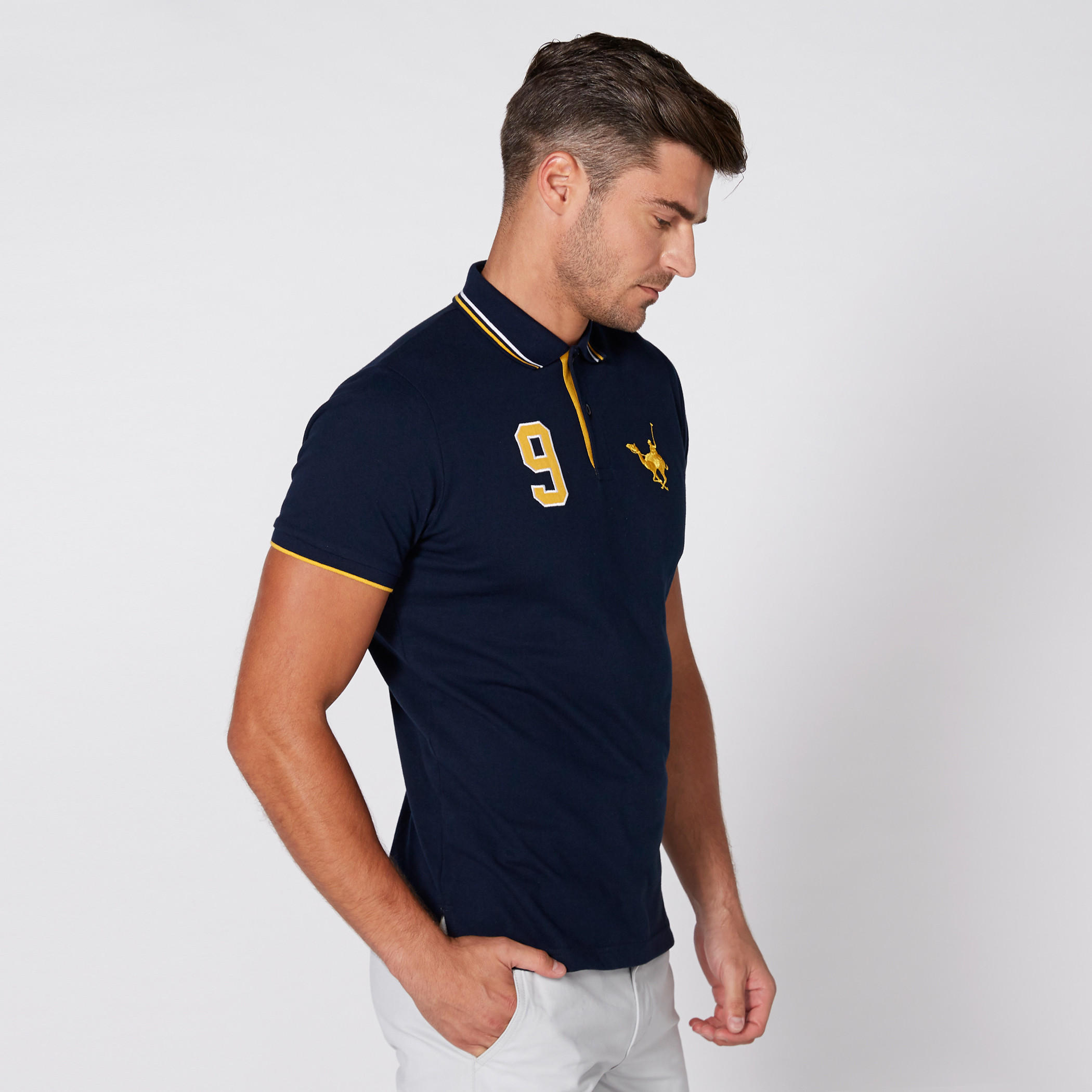 قميص مطرّز بأكمام قصيرة وياقة بولو-men-clothing-tshirtsandpolos-tshirts-image-3