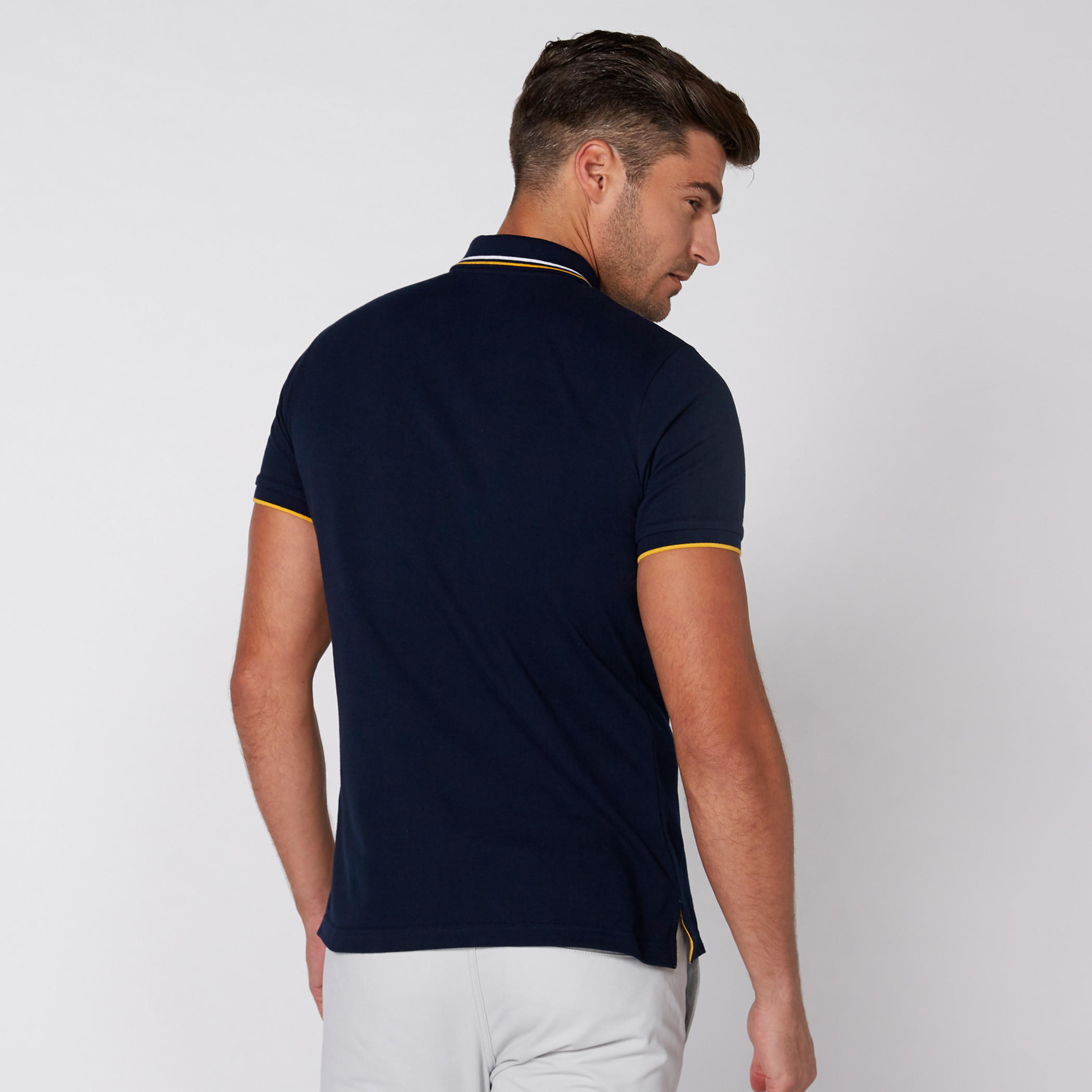 قميص مطرّز بأكمام قصيرة وياقة بولو-men-clothing-tshirtsandpolos-tshirts-image-4