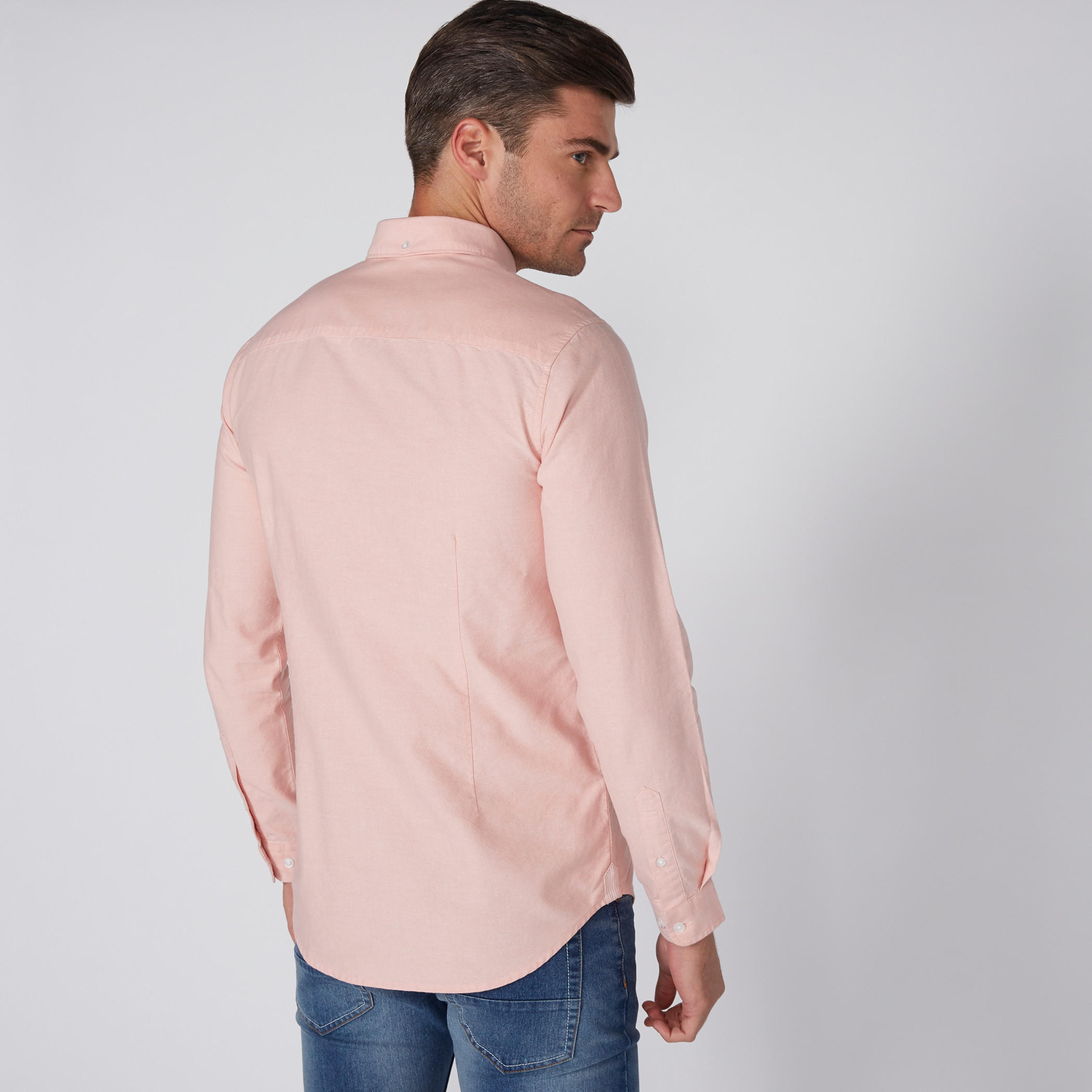 قميص منسوج بأكمام طويلة وياقة بأزرار-men-clothing-shirts-image-2