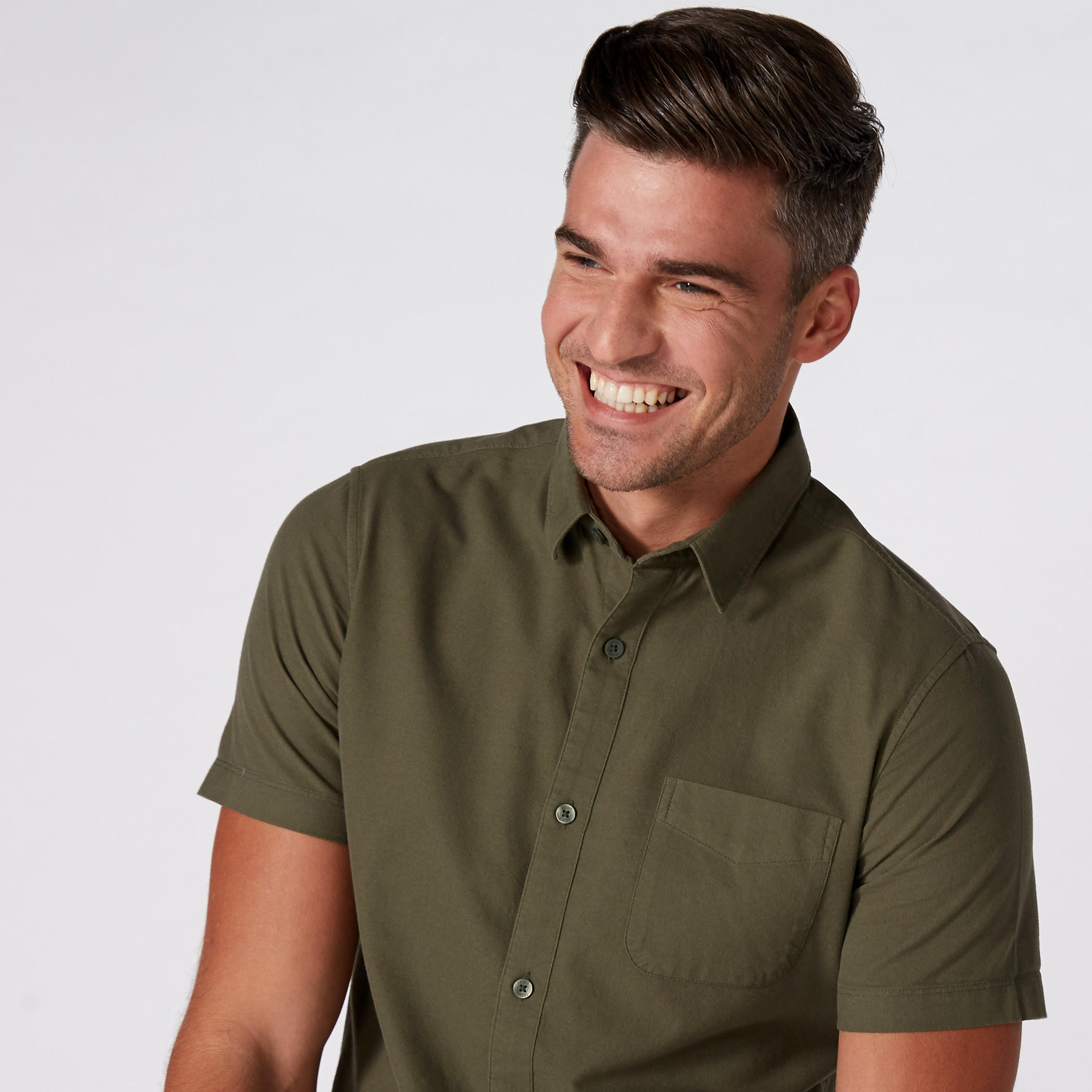 قميص بأكمام قصيرة وأزرار-men-clothing-shirts-image-1