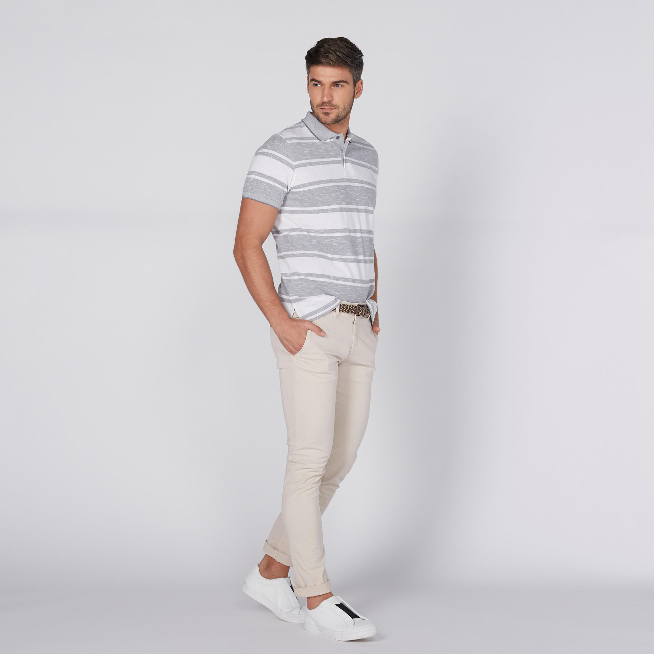 تيشيرت مقلّم بياقة بولو وأكمام قصيرة-men-clothing-tshirtsandpolos-tshirts-image-1
