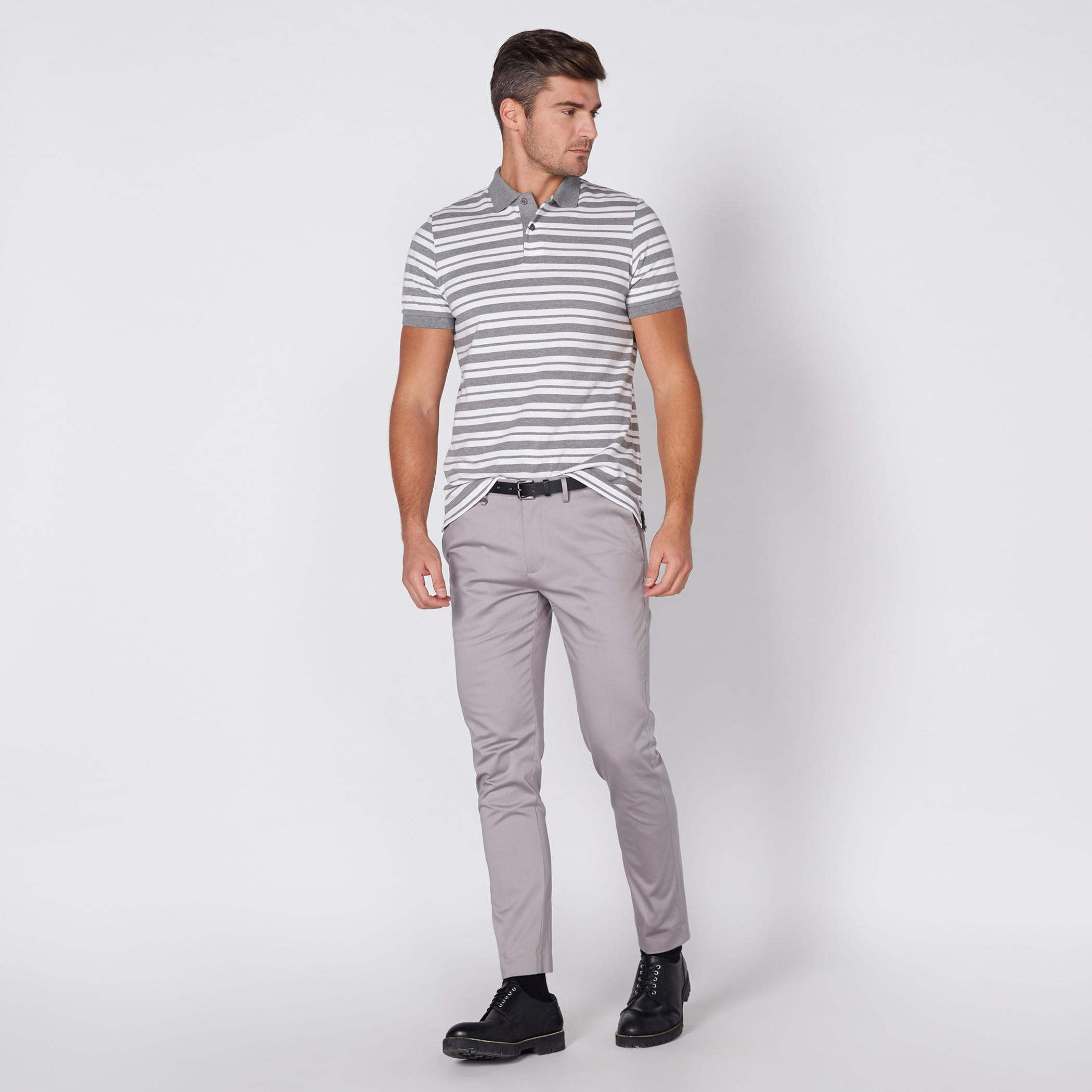 تيشيرت مقلّم بياقة بولو وأكمام قصيرة-men-clothing-tshirtsandpolos-tshirts-image-2