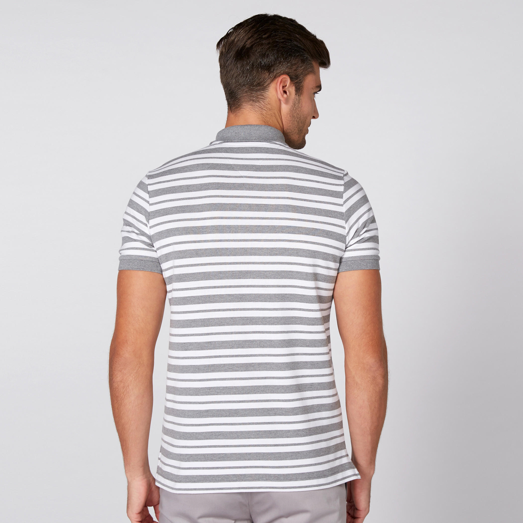تيشيرت مقلّم بياقة بولو وأكمام قصيرة-men-clothing-tshirtsandpolos-tshirts-image-4